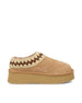 Sabot realizzati in camoscio. FW681009A SAV MOU 