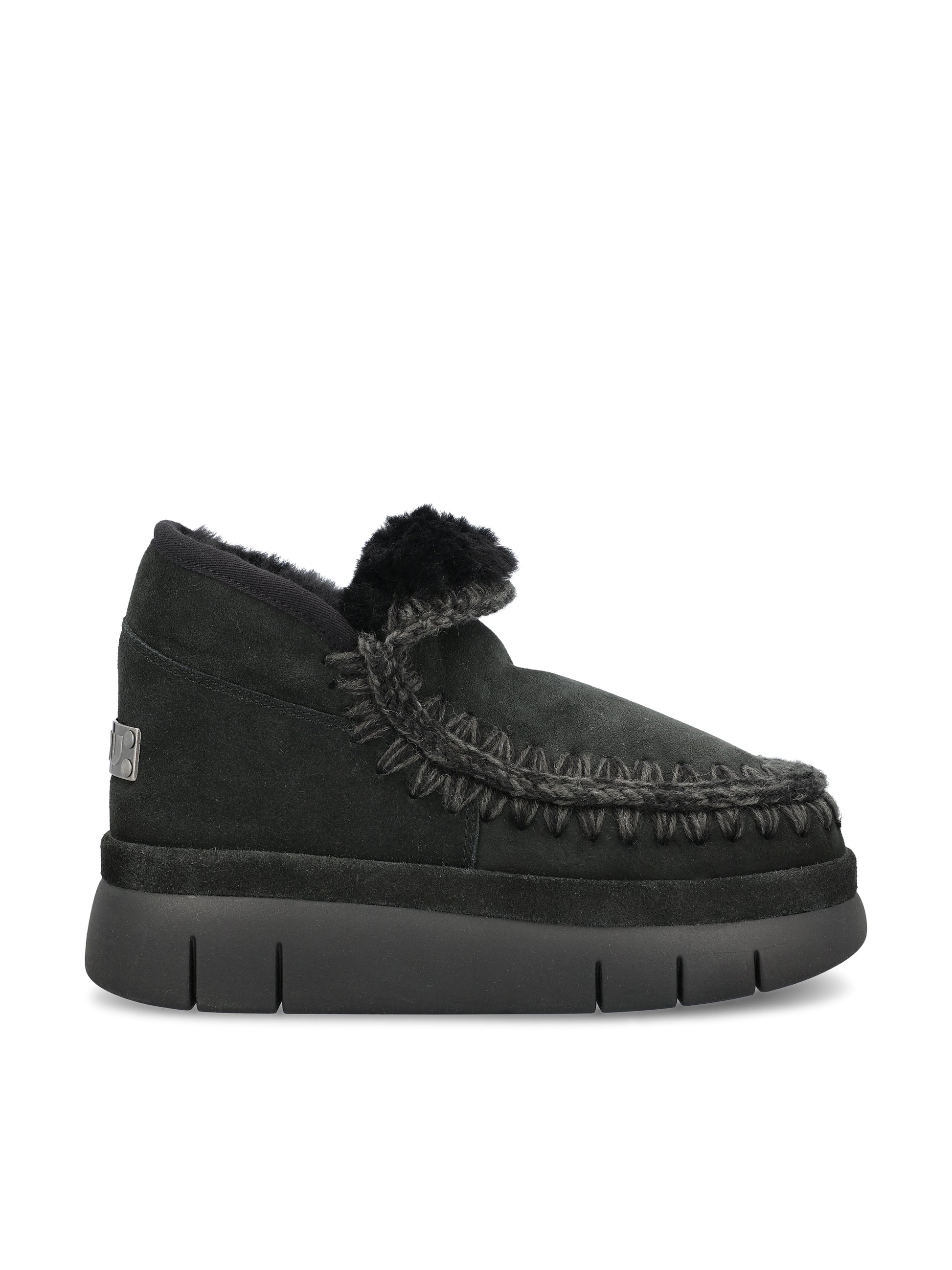 Sneakers realizzate in suede. FW751000A BKB MOU 
