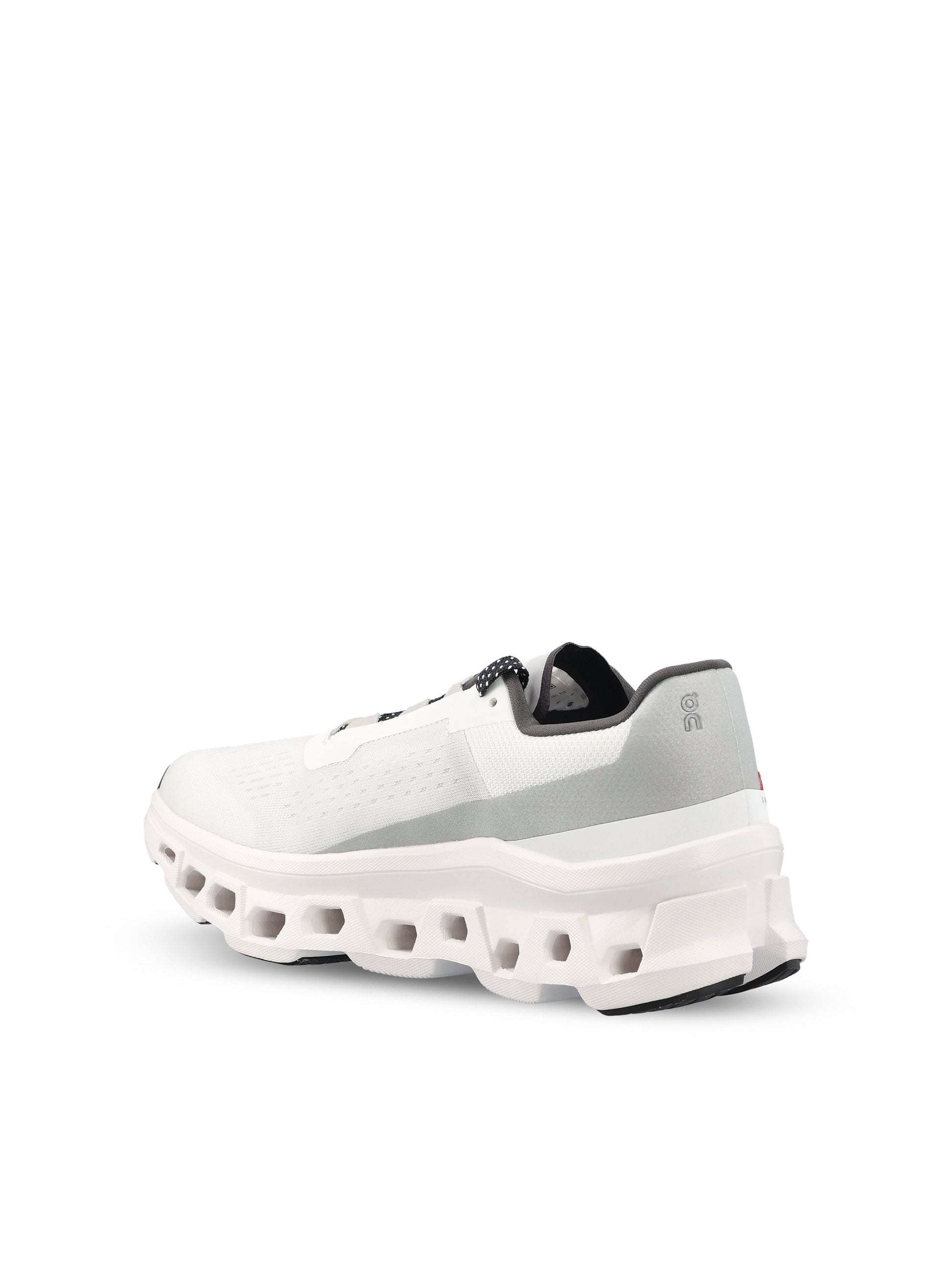 Sneakers realizzate in tessuto tecnico. 6198433  ON 