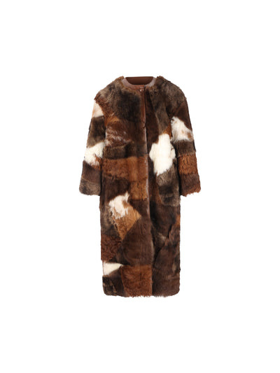 Cappotto realizzato in pelliccia di montone. 56A194 170TF0IDS PRADA 