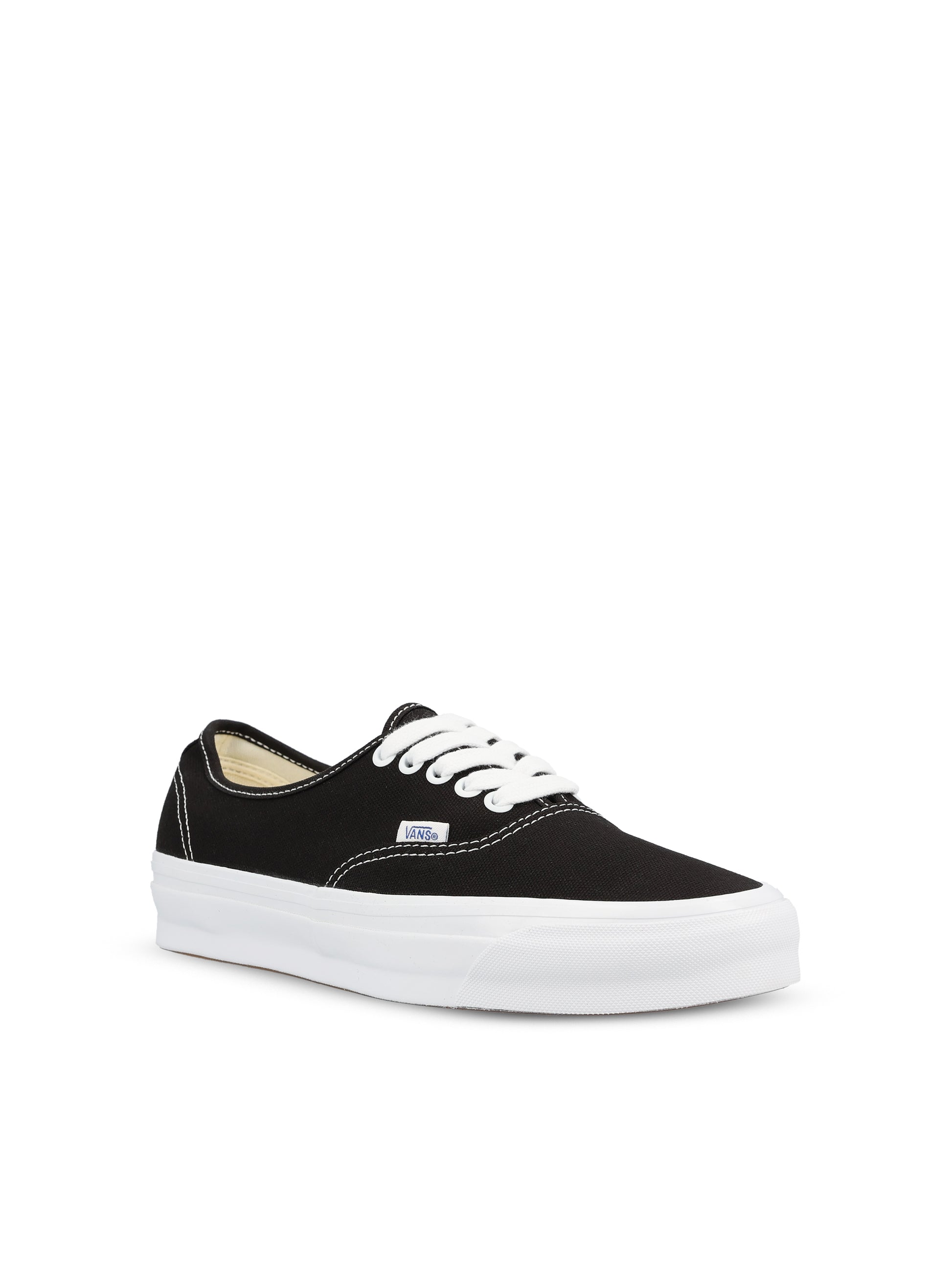 Sneakers realizzate in tela. VN000CQABA21  VANS 
