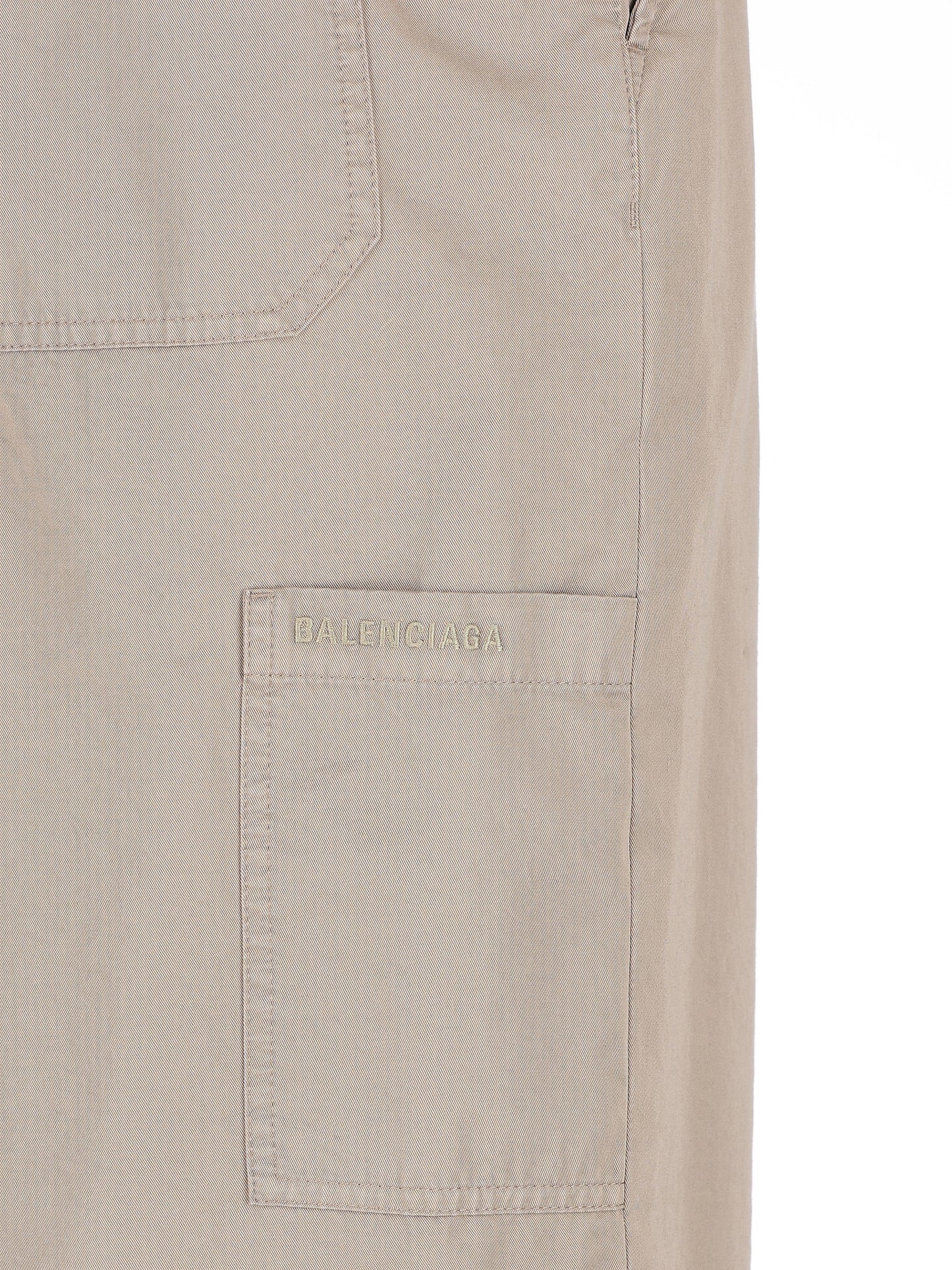 Pantaloni realizzati in cotone. 857631 TSP139509 BALENCIAGA 