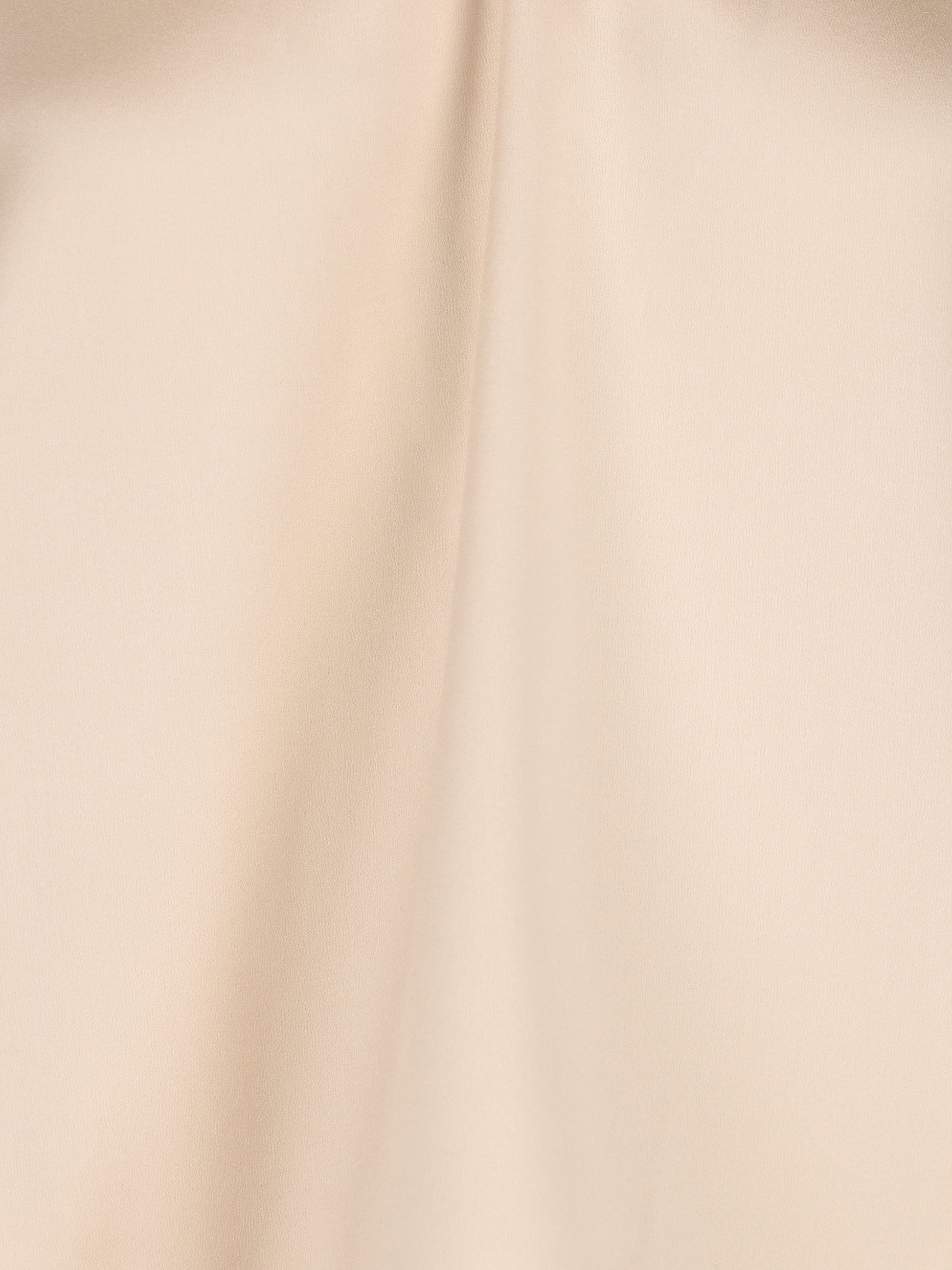 Maglia realizzata in seta. M0C59DZ310 C9643 BRUNELLO CUCINELLI 