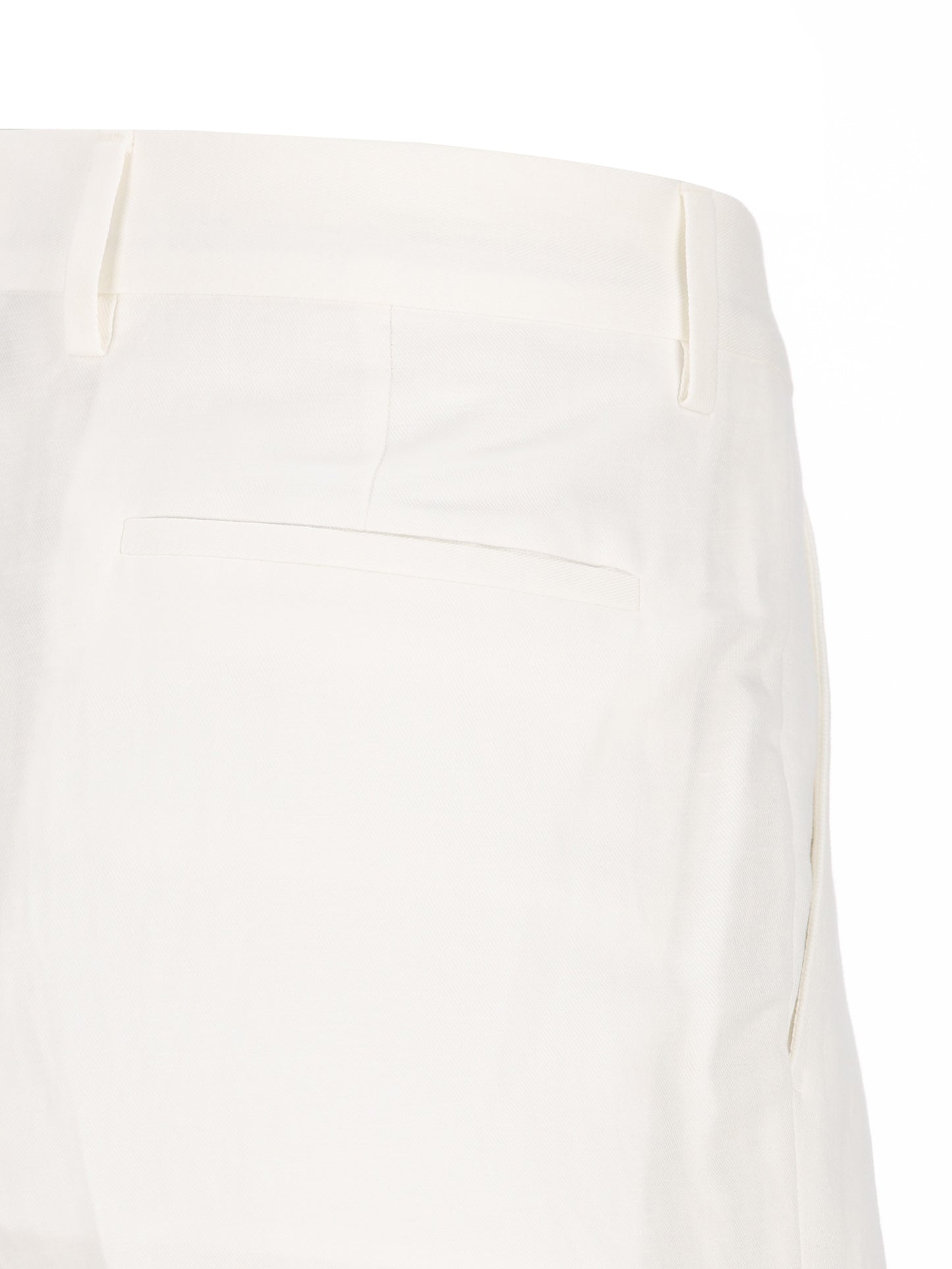 Pantaloni realizzati in cotone. MH255E1450 C1900 BRUNELLO CUCINELLI 
