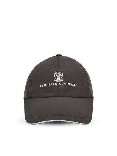 Cappello realizzato in nylon. MM4799859 CVZ25 BRUNELLO CUCINELLI 
