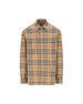 Camicia realizzata in cotone. 8070577 A7028 BURBERRY 