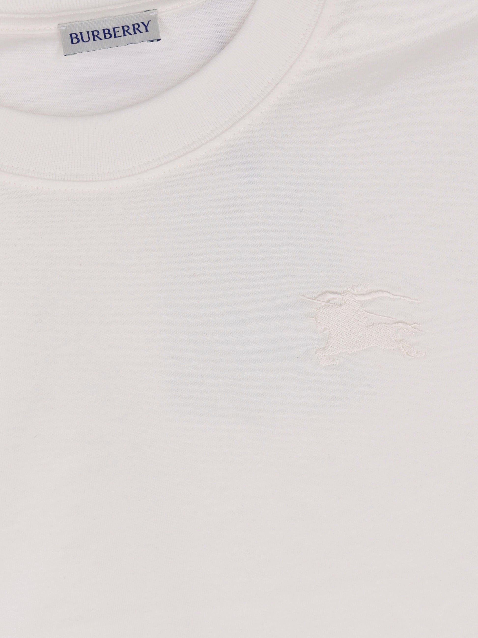 T-Shirt realizzata in cotone. 8109184 B8764 BURBERRY 