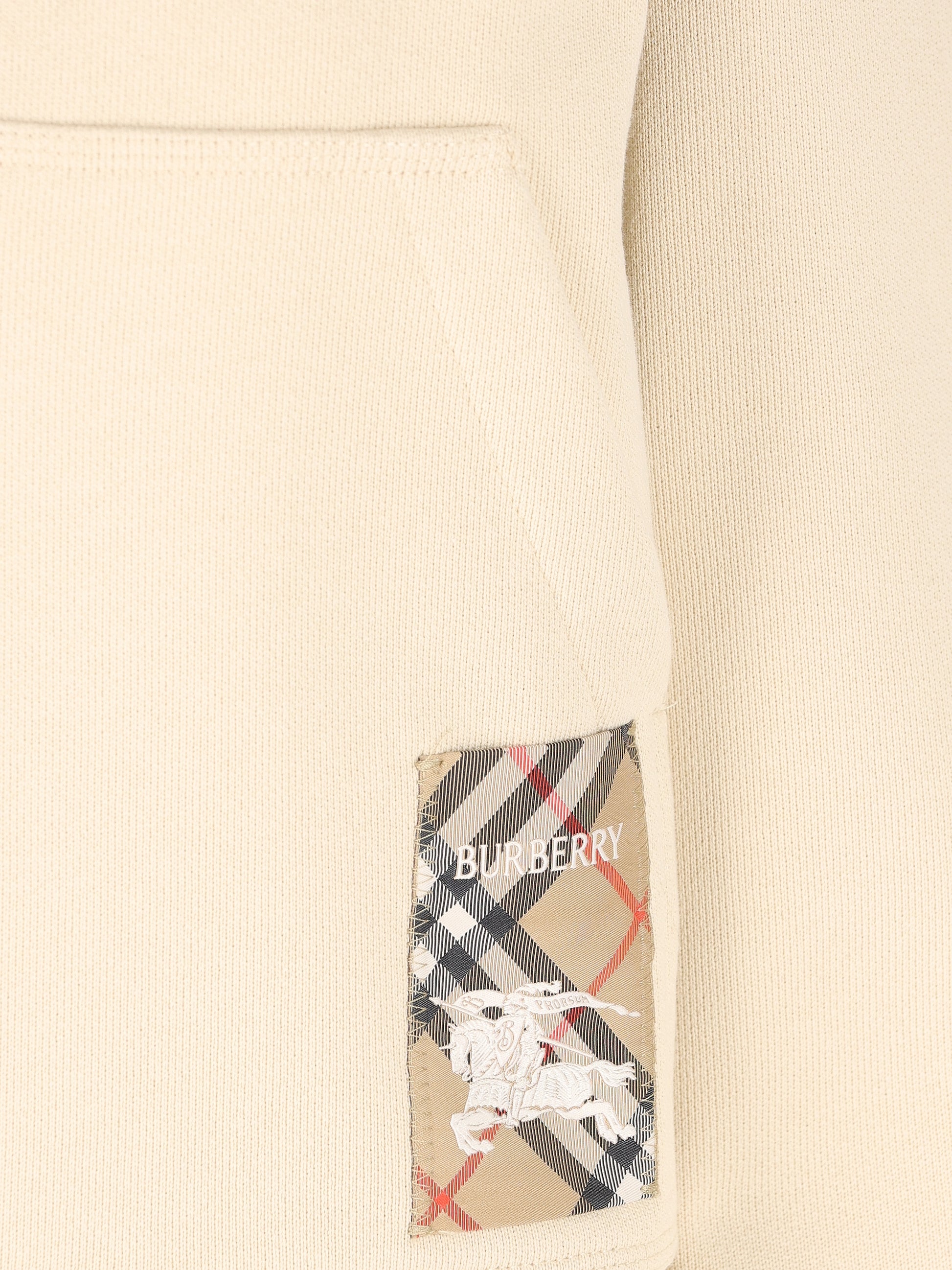 Felpa realizzata in cotone. 8118582 C1740 BURBERRY 