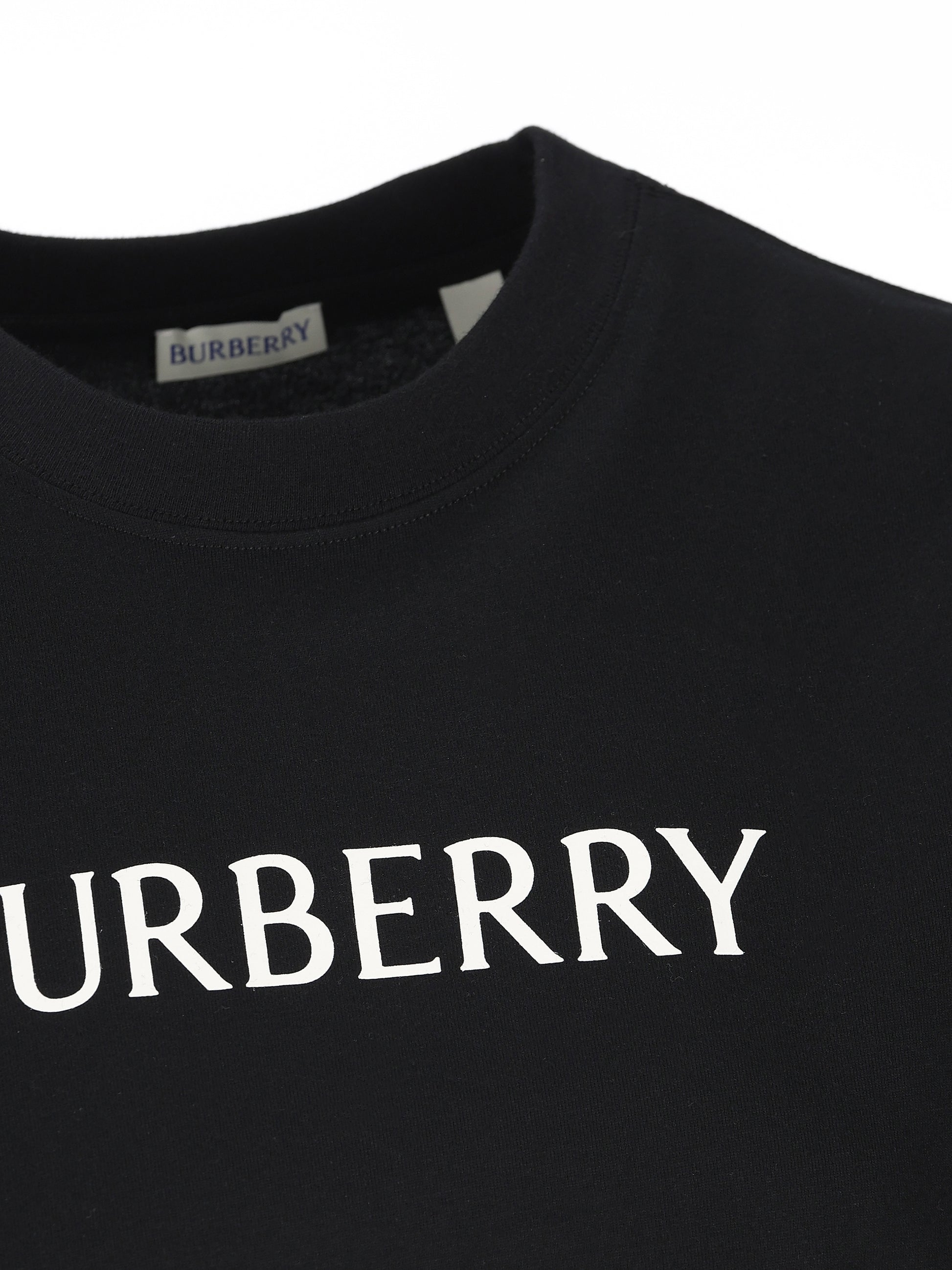T-Shirt realizzata in cotone. 8118977 A1189 BURBERRY 