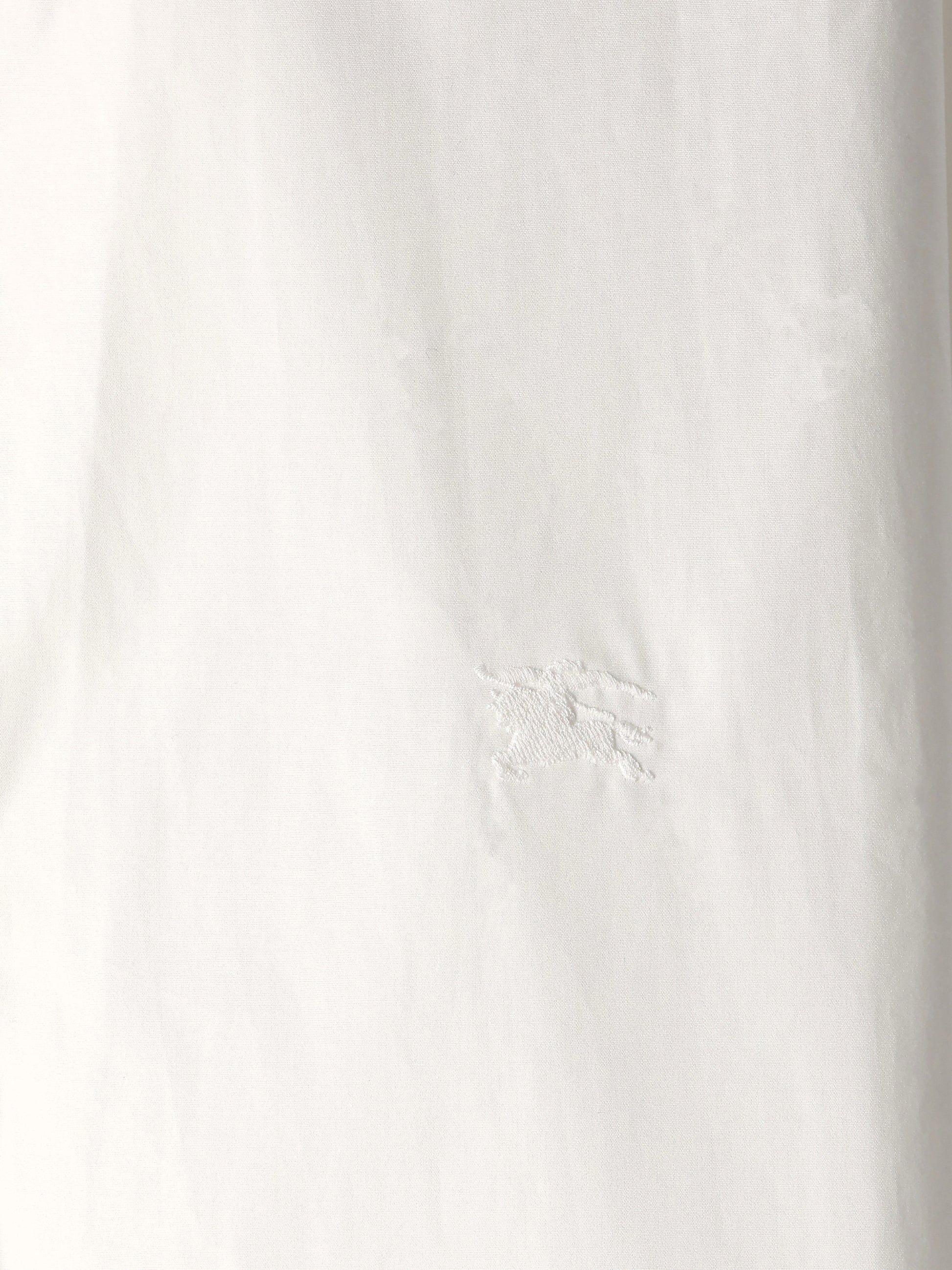 Camicia formale in popeline di cotone. 8120787 A1464 BURBERRY 