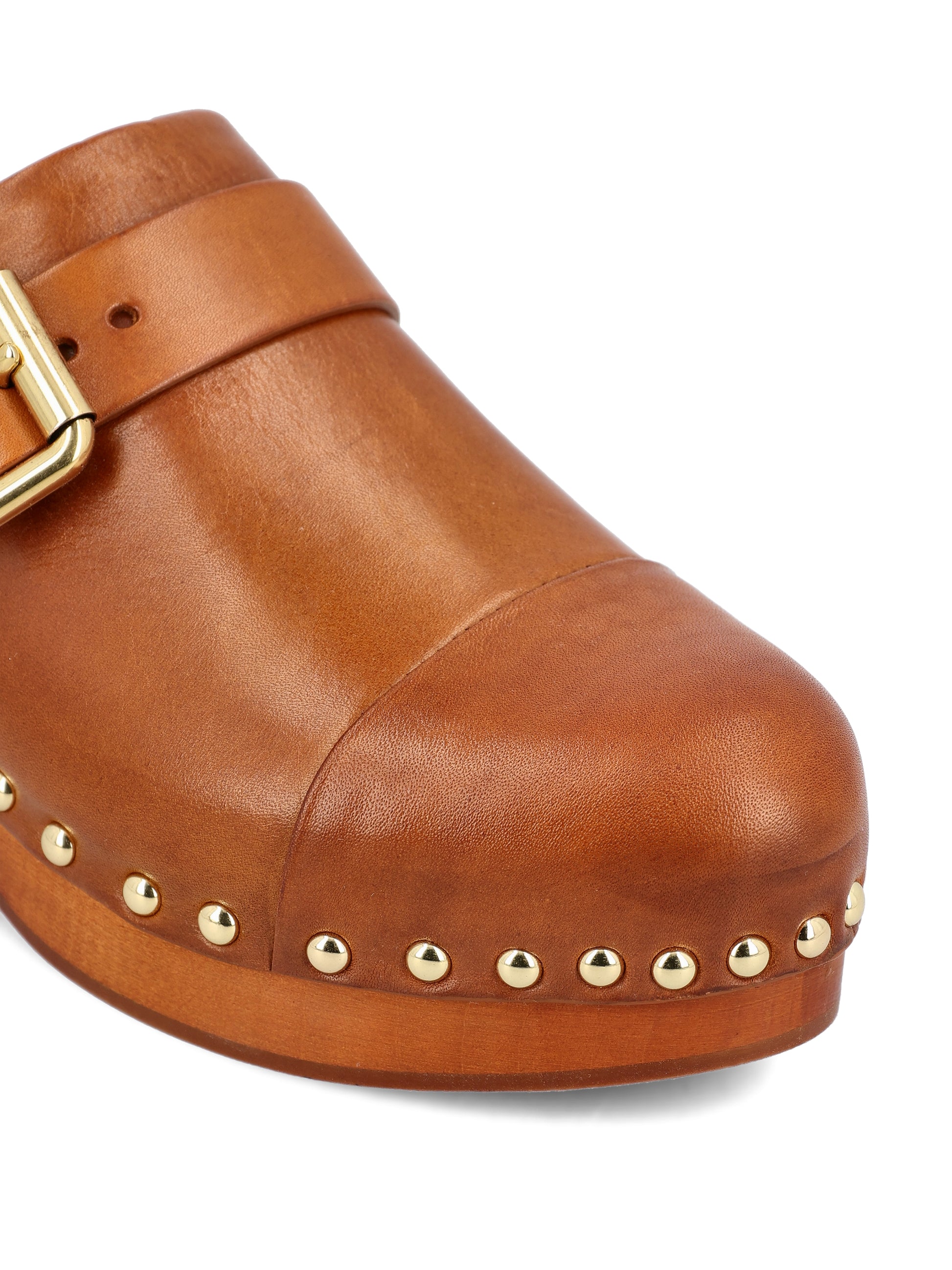 Zoccoli realizzati in pelle di vitello. CH25A12ZLT 27T CHLOE' 