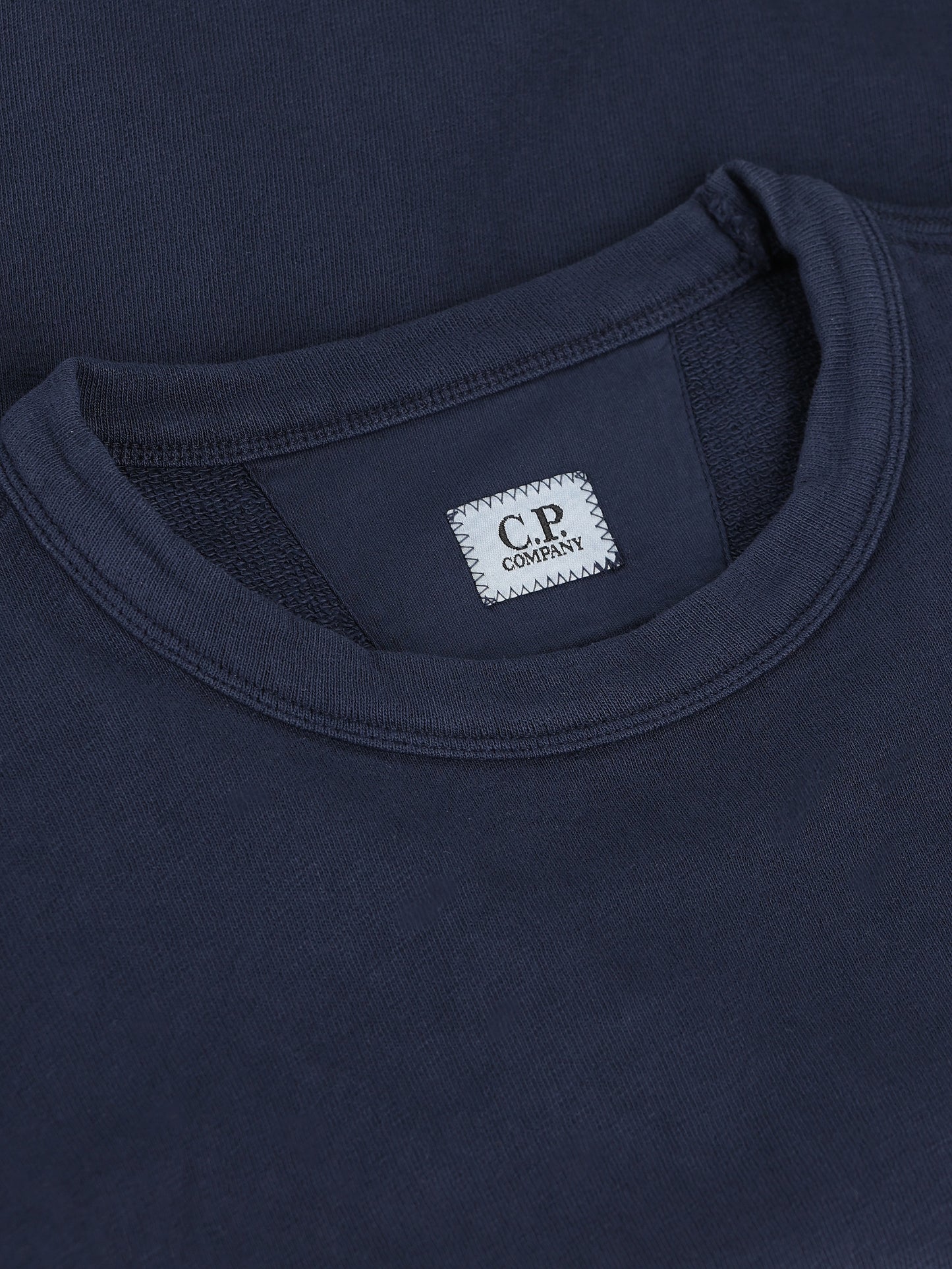 Maglia realizzata in cotone. 20CMSS207A 110337O889 C.P COMPANY 