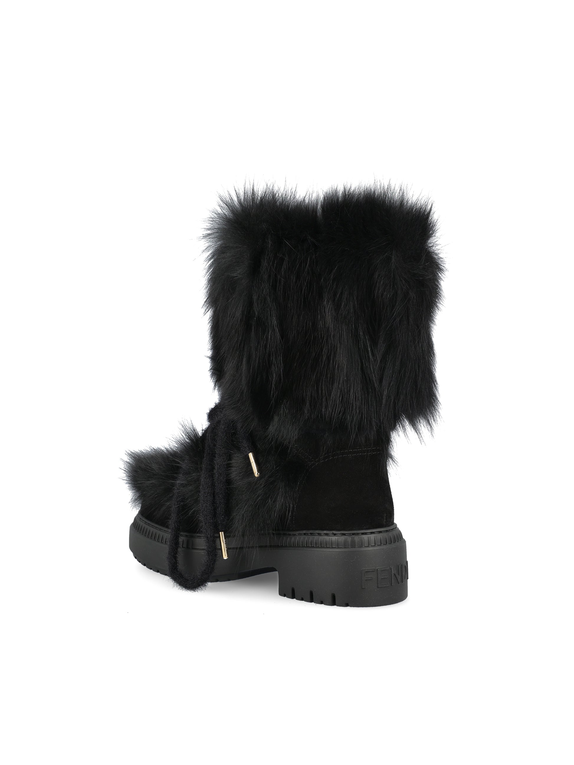 Stivali realizzati in pelle di vitello. 8T8591 AOSUF040W FENDI 