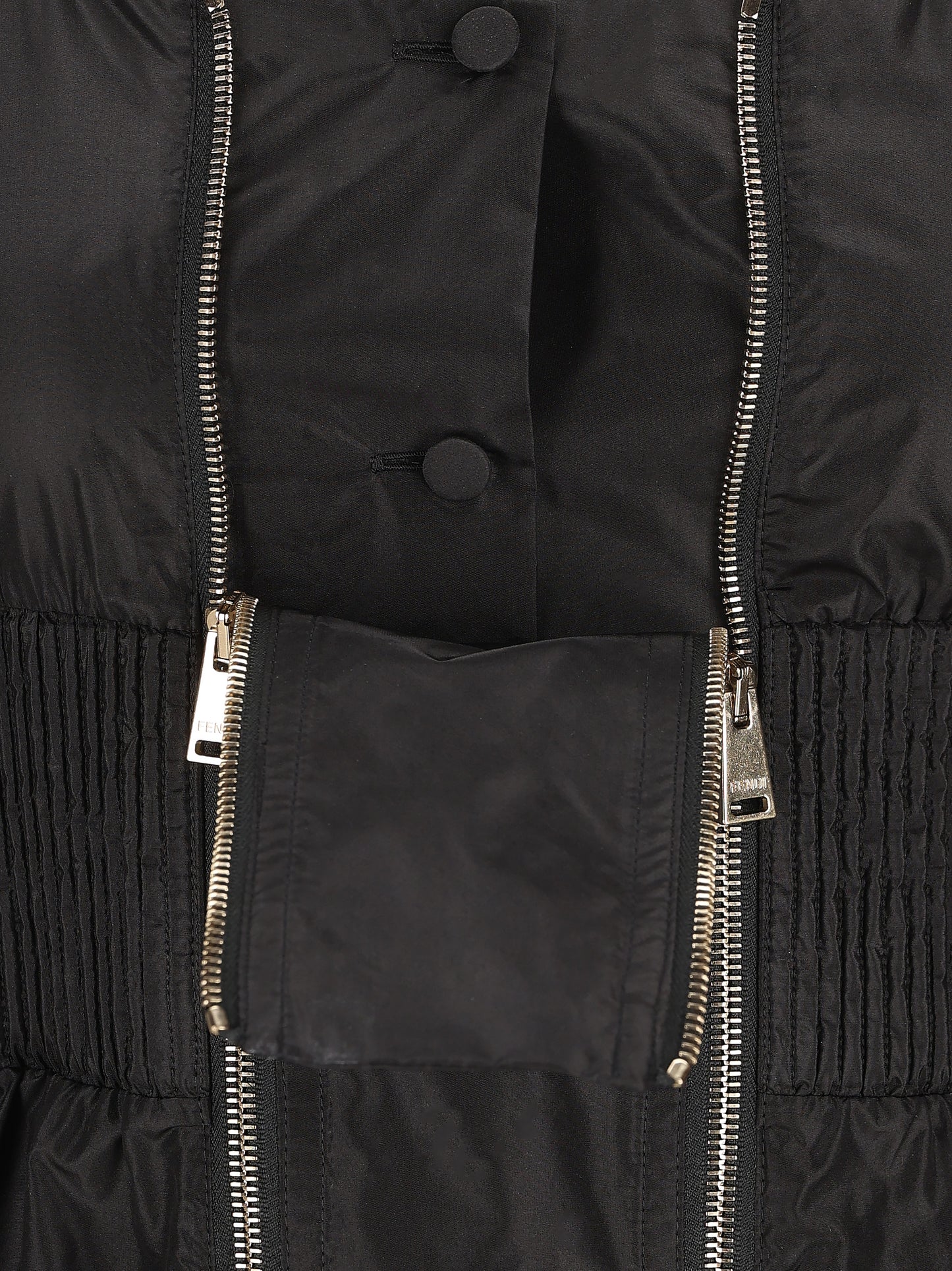 Abito realizzato in seta. FDD511 AW7CF0GME FENDI 