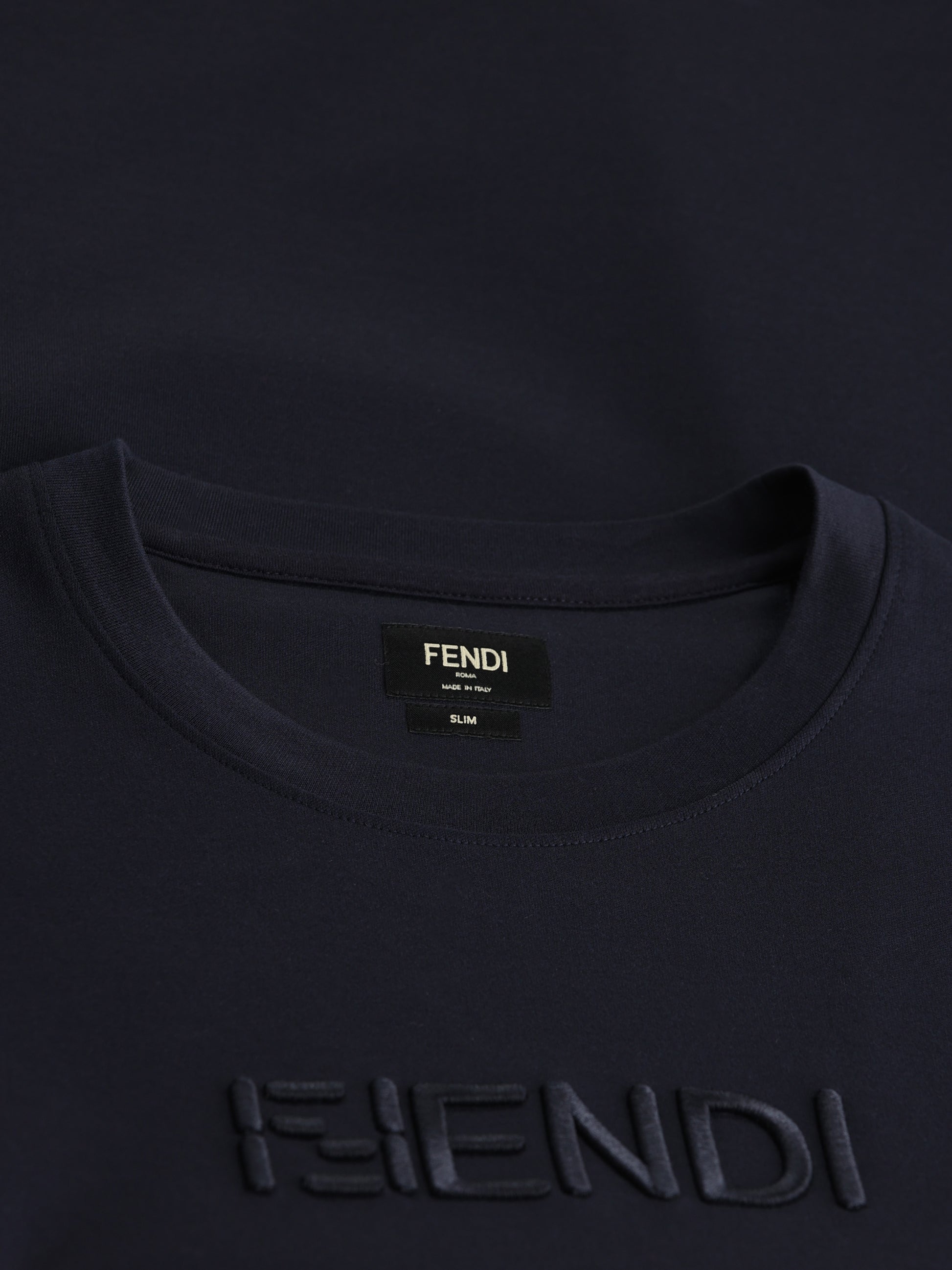 T-Shirt realizzata in cotone. FY1319 AY0GF0PTH FENDI 