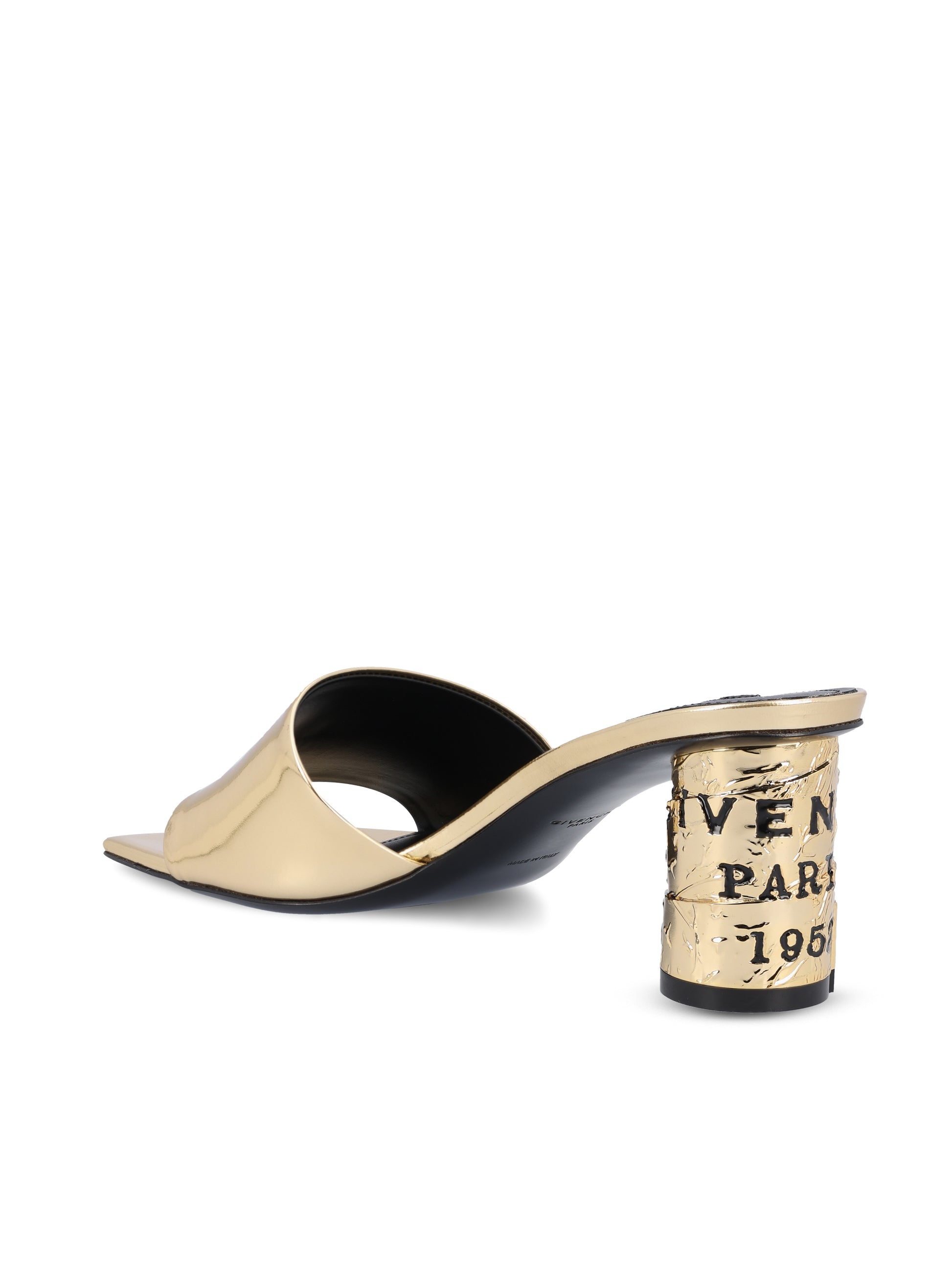 Mule realizzate in pelle di vitello. BE30AGE2DD 715 GIVENCHY 