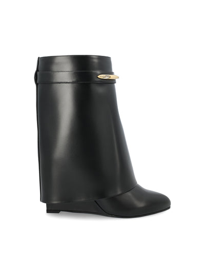 Stivali realizzati in pelle di vitello. BE605LE1J7 001 GIVENCHY 