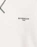 Felpa realizzata in cotone. BMJ0P63YS1 100 GIVENCHY 