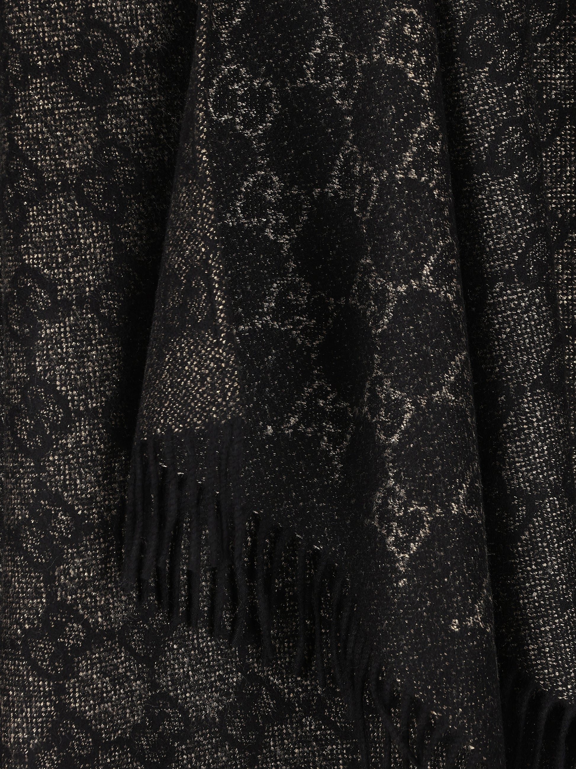 Mantella realizzata in cashmere. 853216 3GAMK1062 GUCCI 