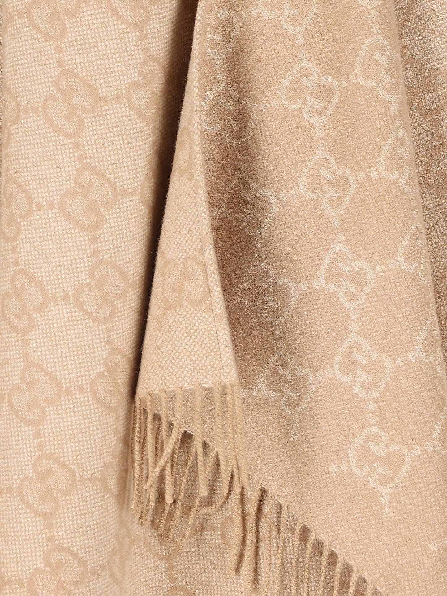 Mantella realizzata in cashmere. 853216 3GAMK9079 GUCCI 