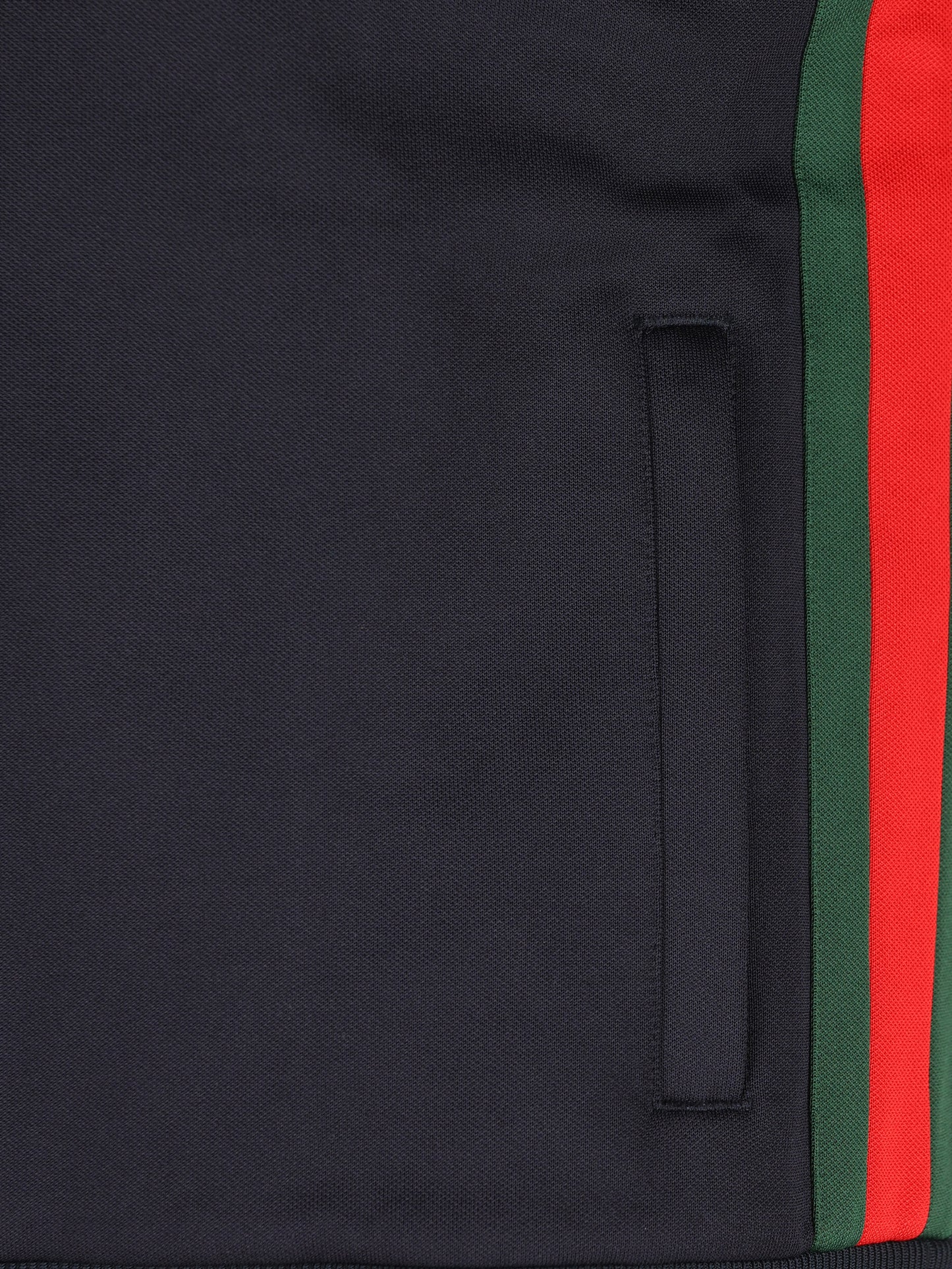 Giacca realizzata in jersey tecnico. 854676 XJHOO4330 GUCCI 