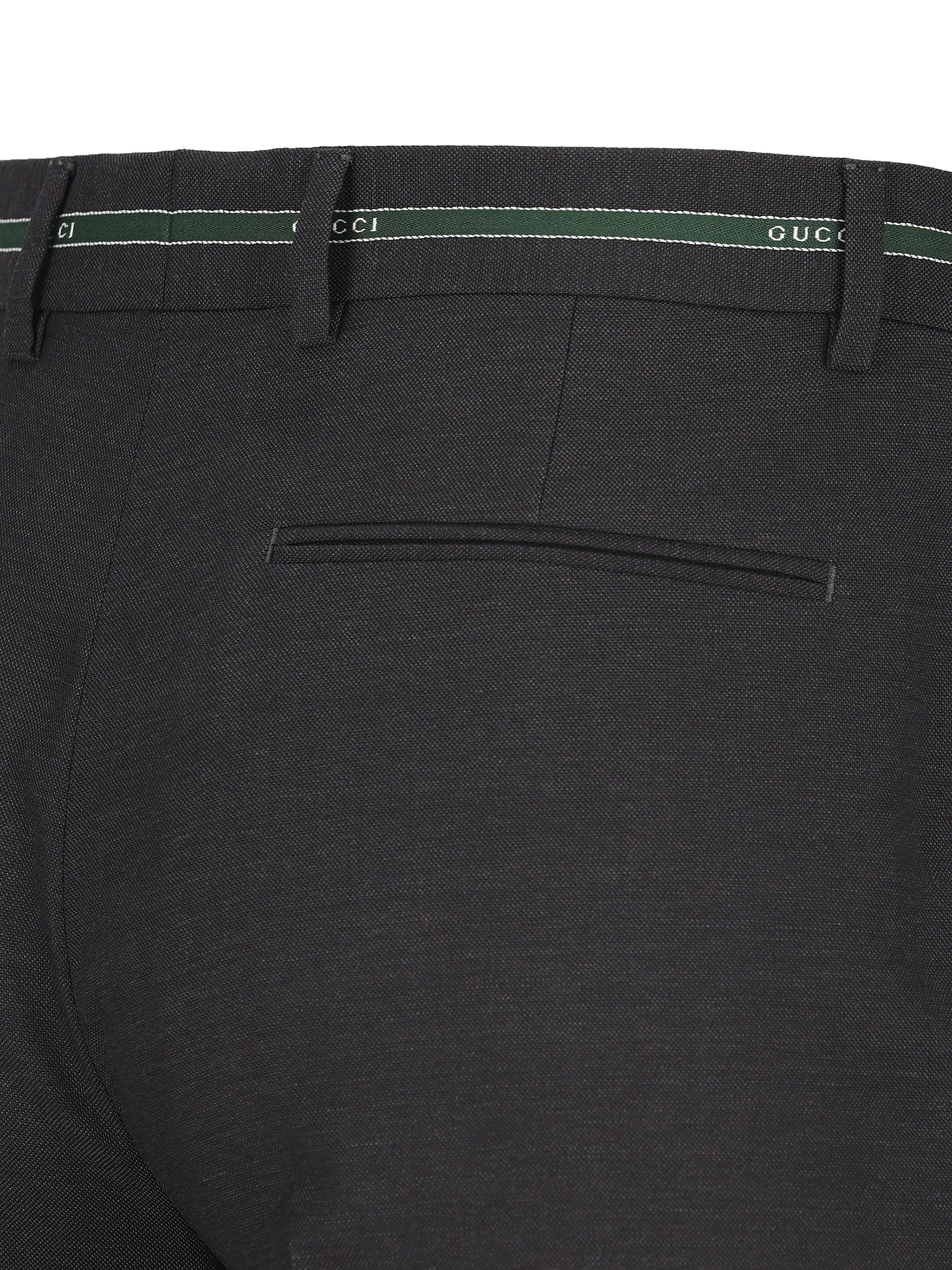 Pantaloni realizzati in lana. 855095 ZAS681076 GUCCI 