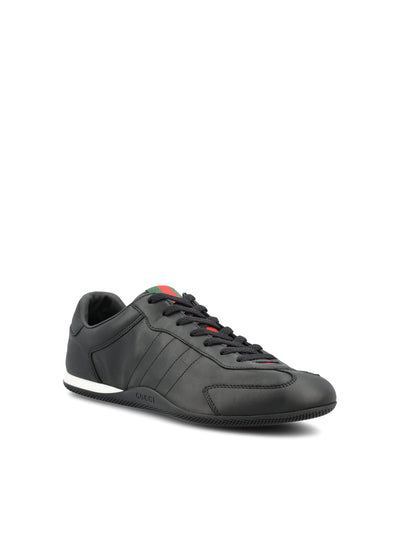 Sneakers realizzate in pelle 857018 AAFUH1086 GUCCI 