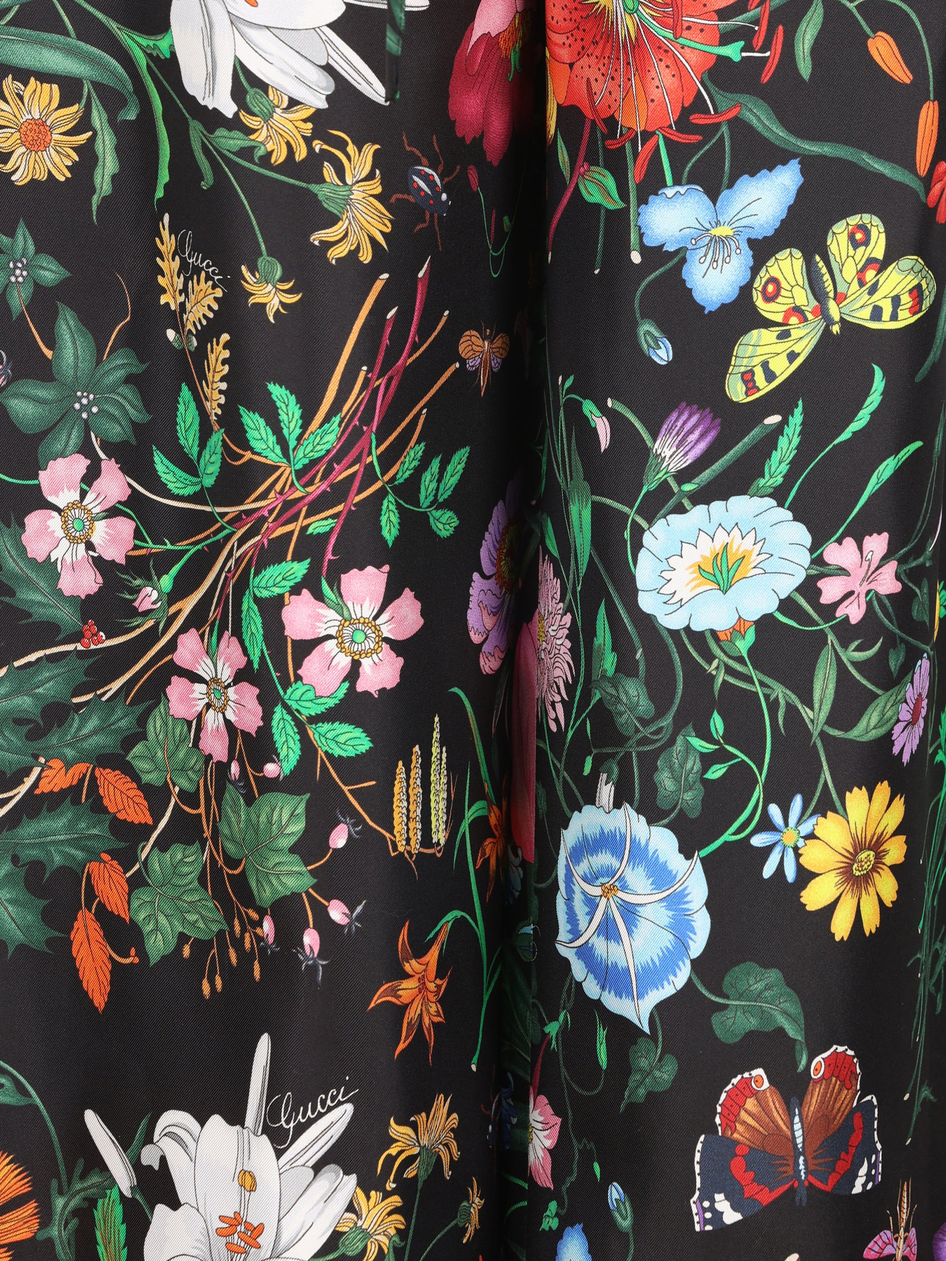 Pantaloni realizzati in seta. 867082 ZAUU81066 GUCCI 