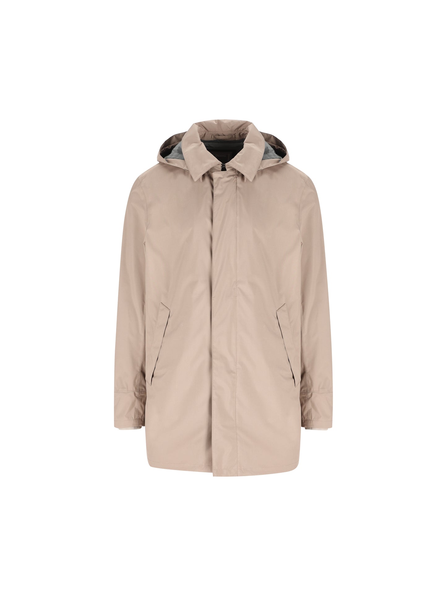 Giacca realizzata in poliestere. IM000349U 128362600 HERNO 
