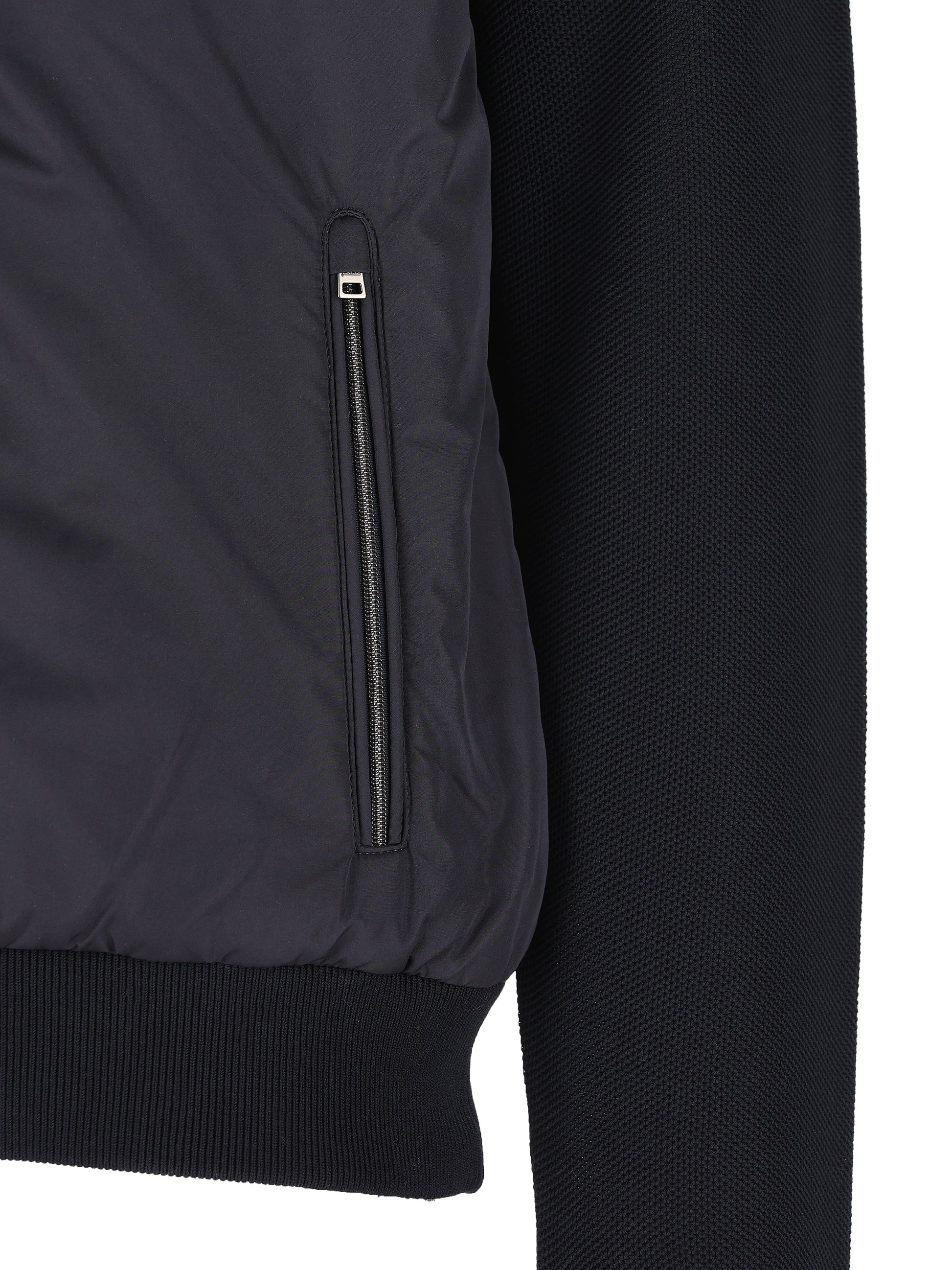 Giacca realizzata in cotone e poliestere. MC000168U 720569201 HERNO 