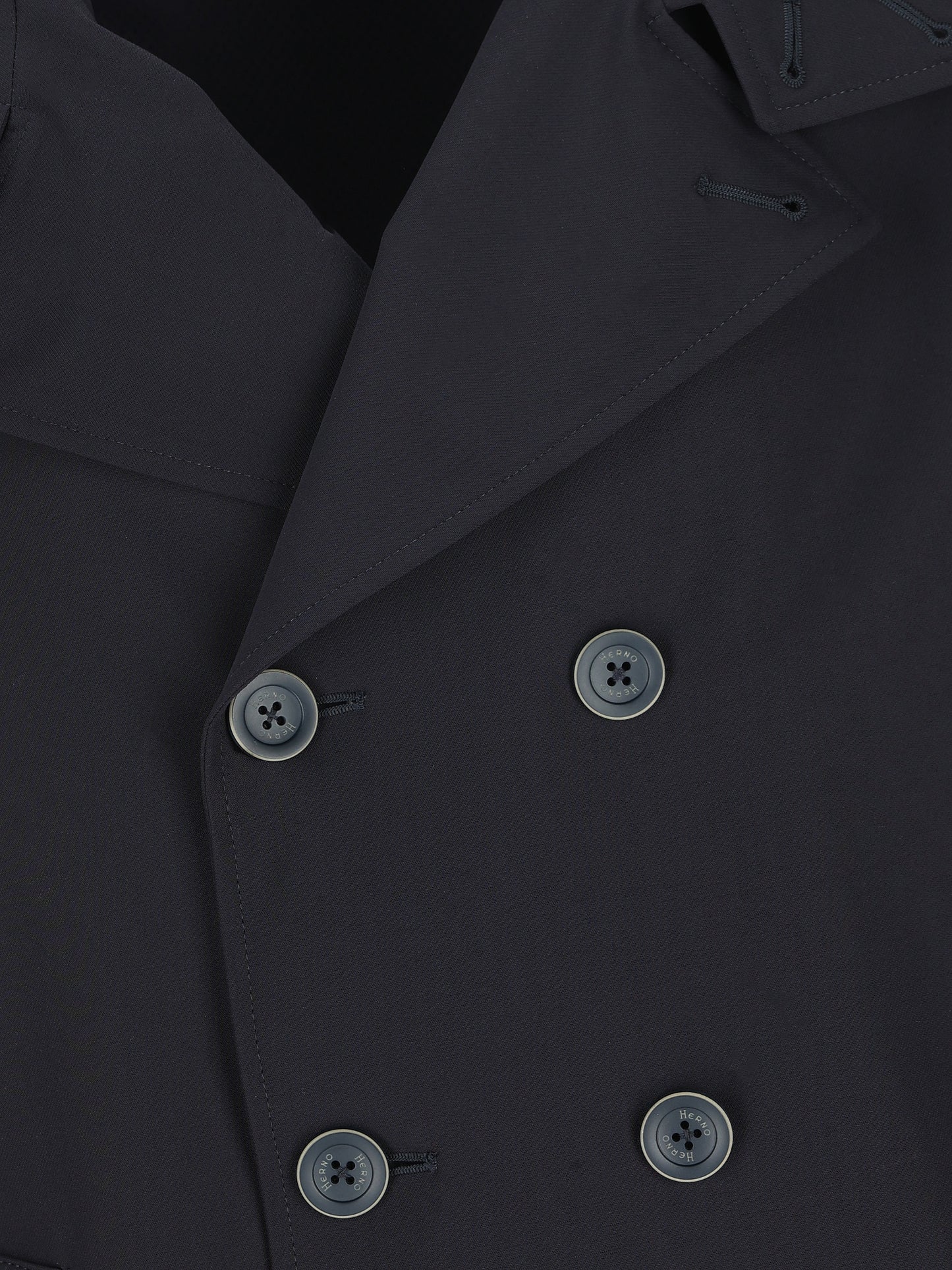 Cappotto realizzato in poliestere. PE000053U 127859200 HERNO 