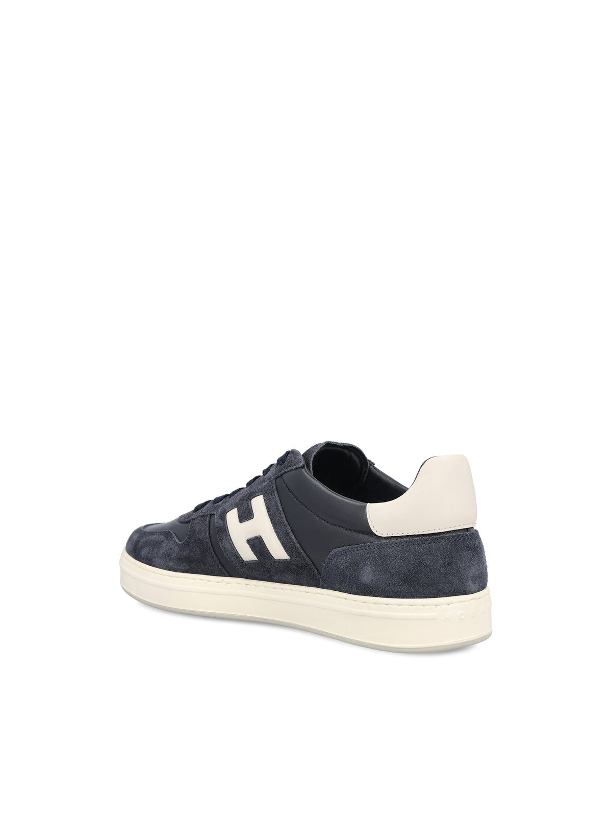 Sneakers realizzate in pelle scamosciata. HXM6680FZ00UHC 01VU HOGAN 