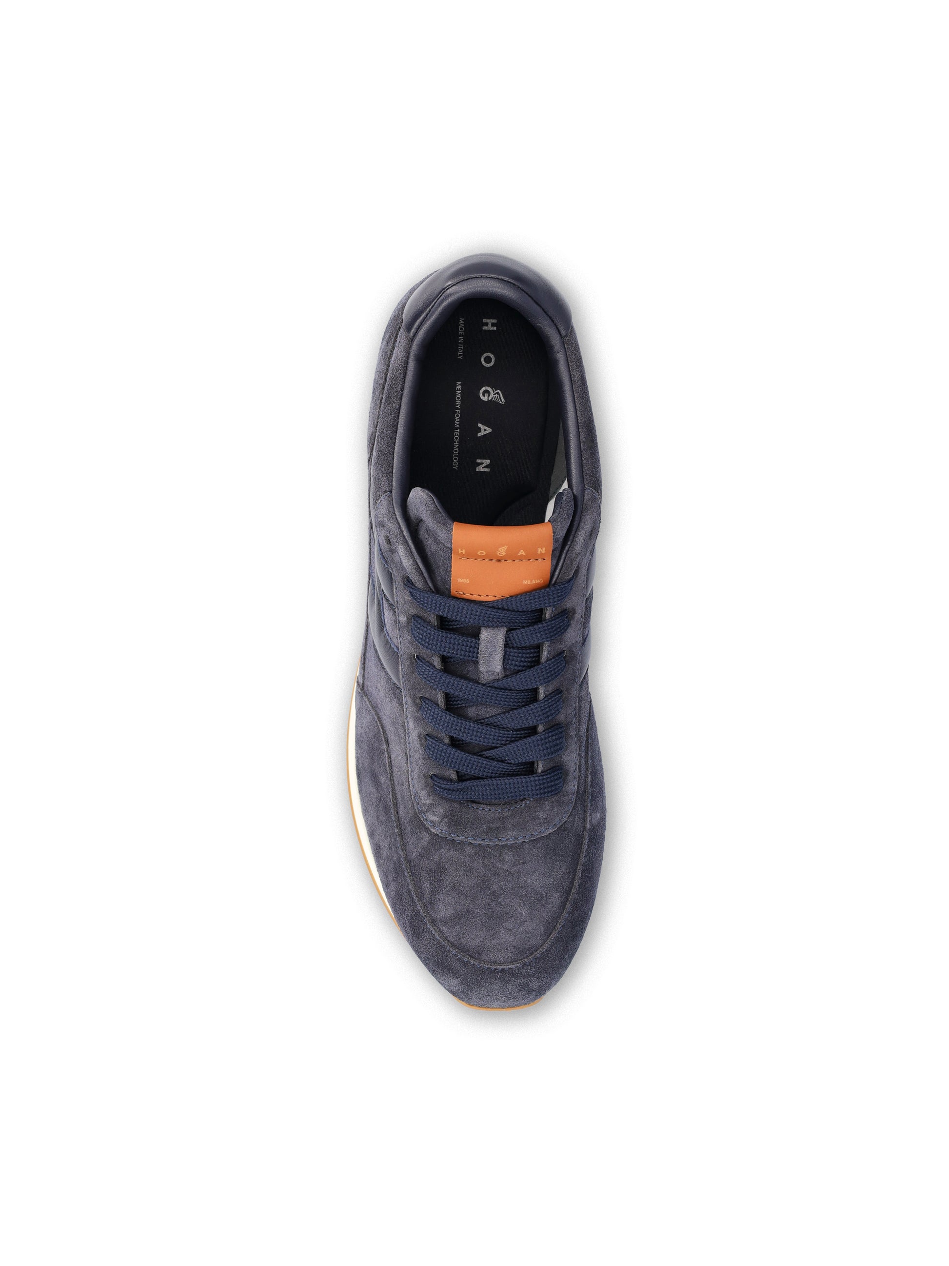 Sneakers realizzate in pelle scamosciata. HXM6990GA00UHK 880J HOGAN 
