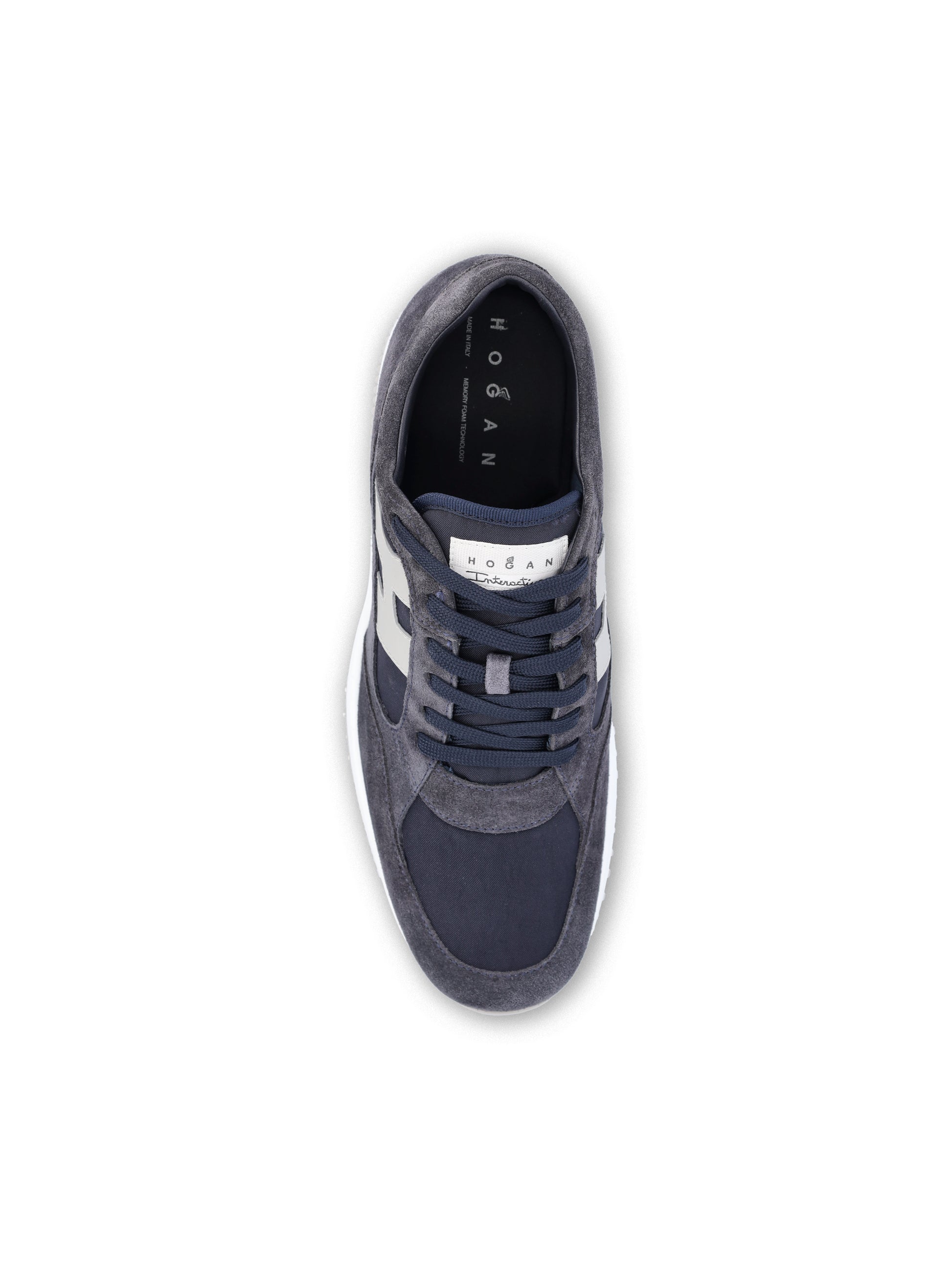 Sneakers realizzate in pelle scamosciata. HXM7130GC80V4R 785V HOGAN 
