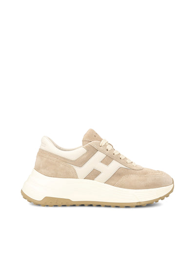 Sneakers realizzate in pelle. HXW6690FR30UL6 378T HOGAN 