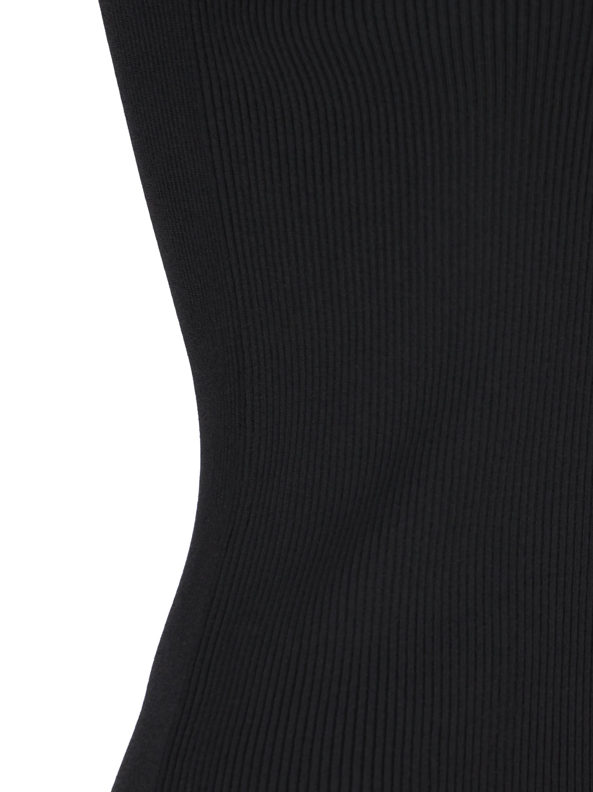 Top realizzato in viscosa e poliestere. S359Y55K51 1100 LOEWE 