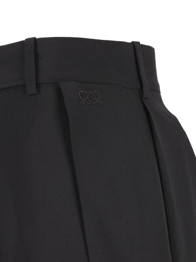 Pantaloni realizzati in lana. S540Y04XNC 1100 LOEWE 