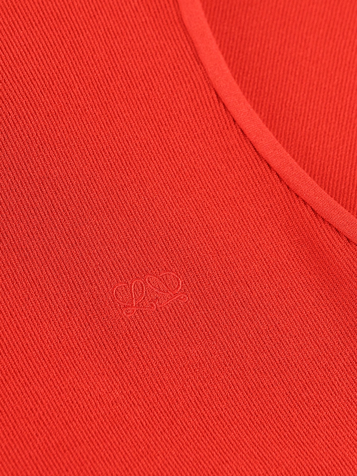Top realizzato in misto viscosa. S540Y55K74 7100 LOEWE 