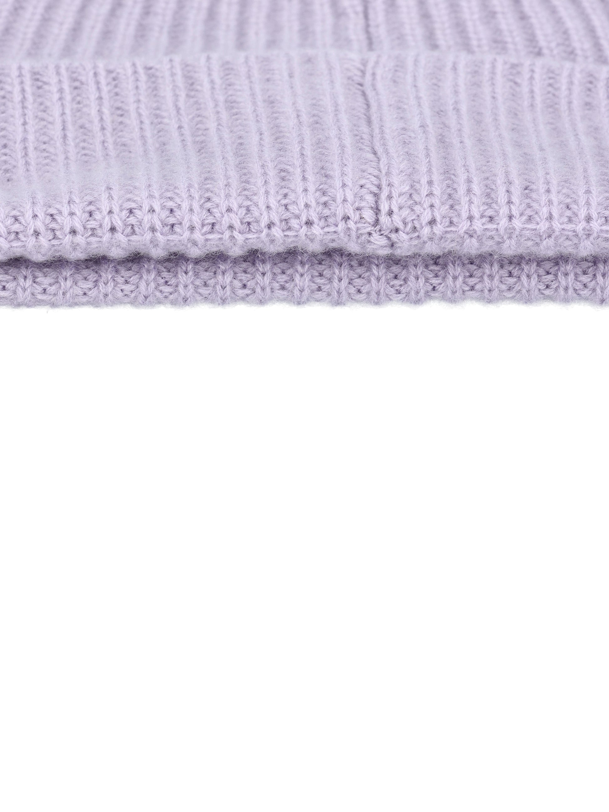 Berretto realizzato in cashmere. FXM0042 402O LORO PIANA 