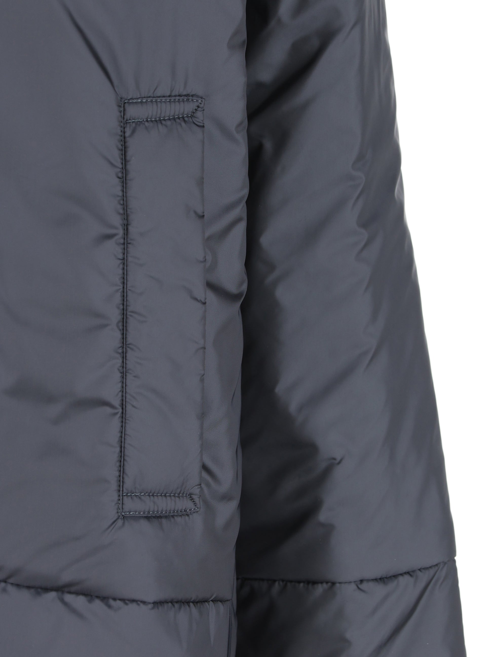 Giacca realizzata in poliestere. 2619481054600 008 MAX MARA - THE CUBE 
