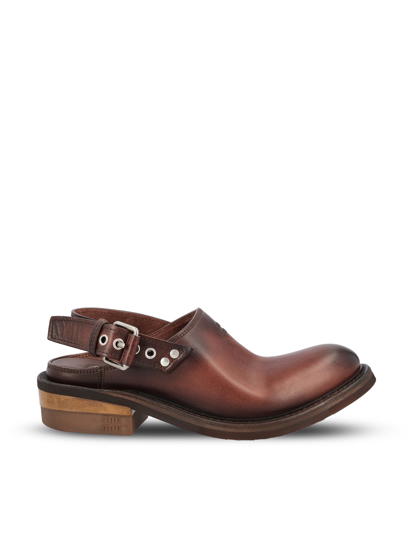 Sabot in pelle di vitello. 5R667E 5ODF0201 MIU MIU 
