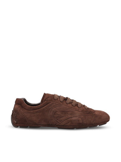 Sneakers realizzate in pelle di agnello. 4E1165 008F0003 PRADA 