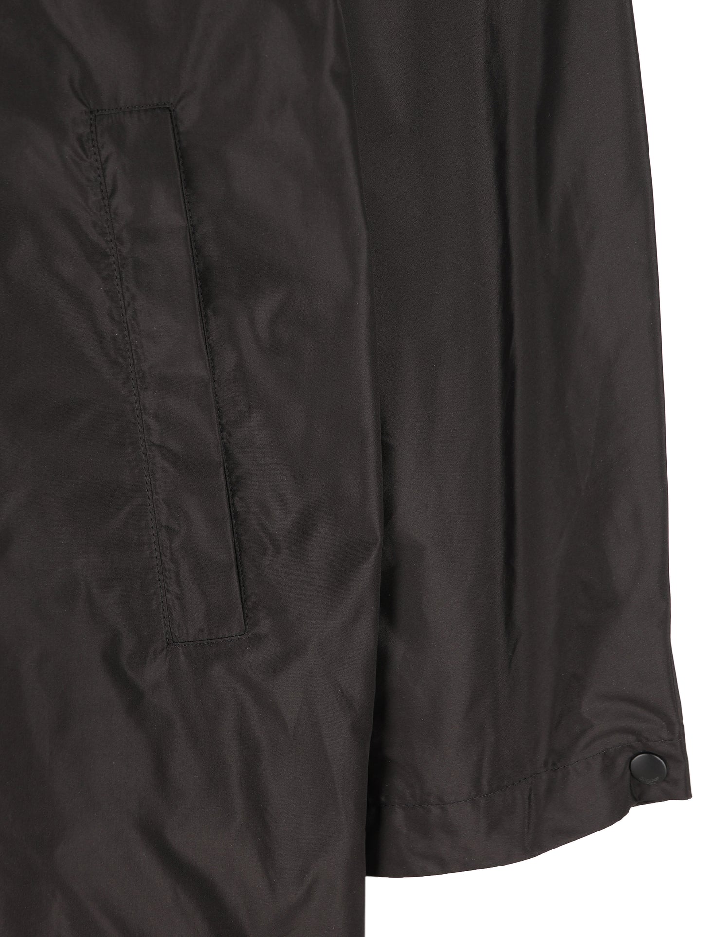 Parka realizzato in seta. 856754 Y1I021000 SAINT LAURENT 