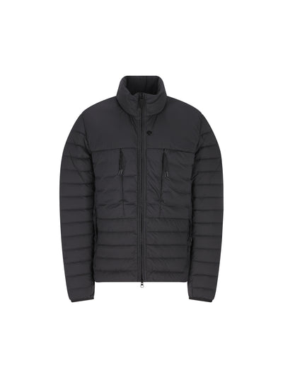 Giacca realizzata in poliammide ed elastan. 4100106 S0183V0029 STONE ISLAND 