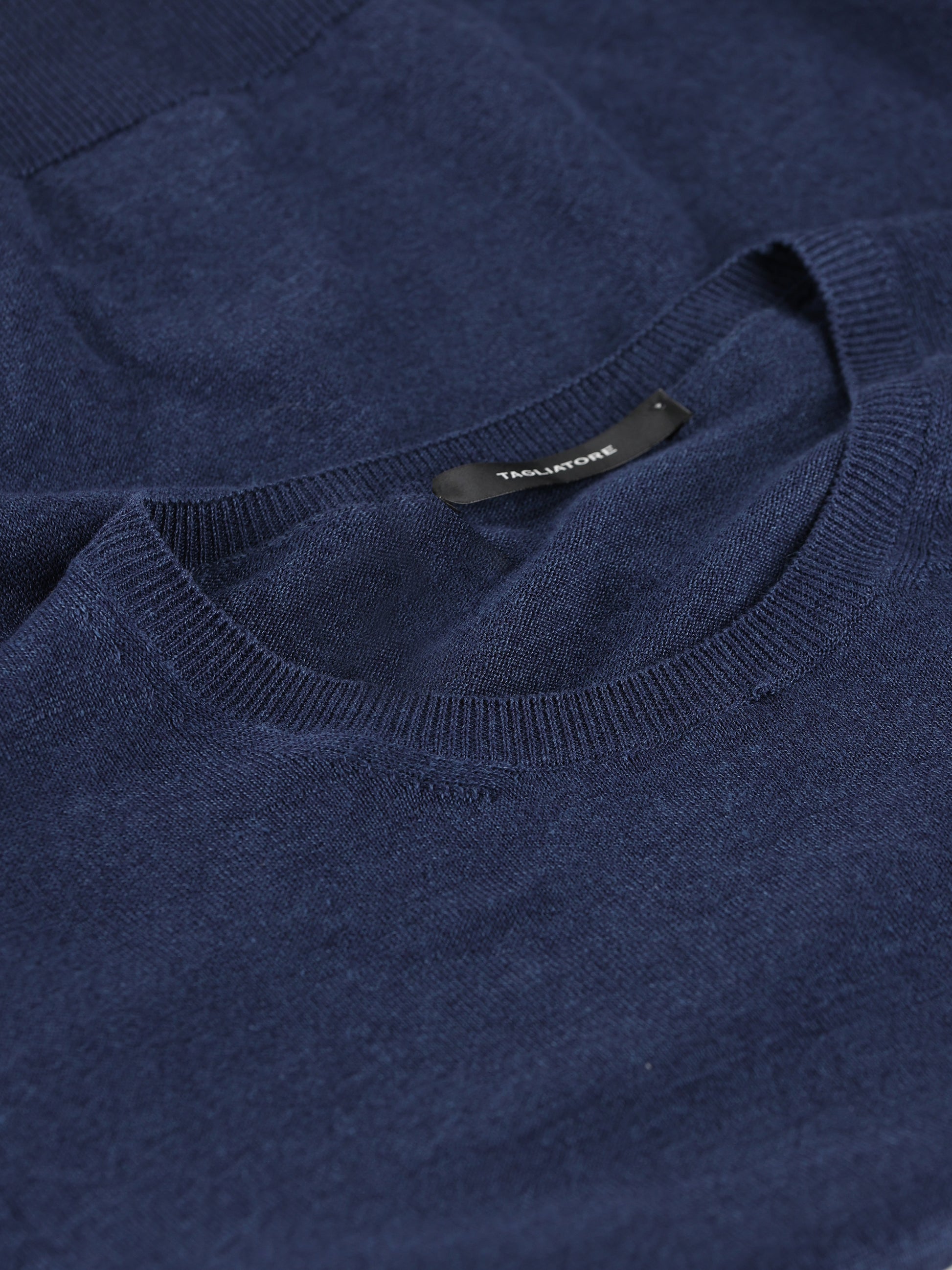 T-Shirt realizzata in lino e cotone. JOSH 598 TAGLIATORE 
