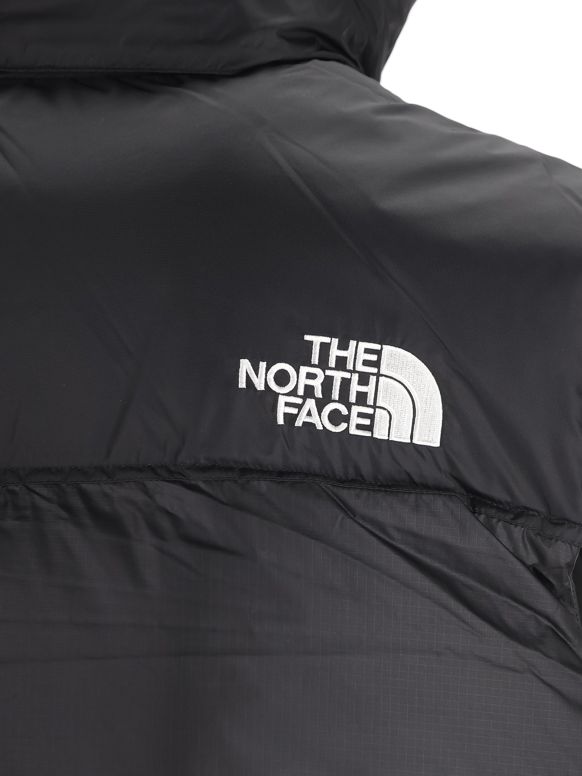 Gilet 1996 Retro Nuptse in nylon ripstop riciclato.on. NF0A3JQQ GOF1 THE NORTH FACE 