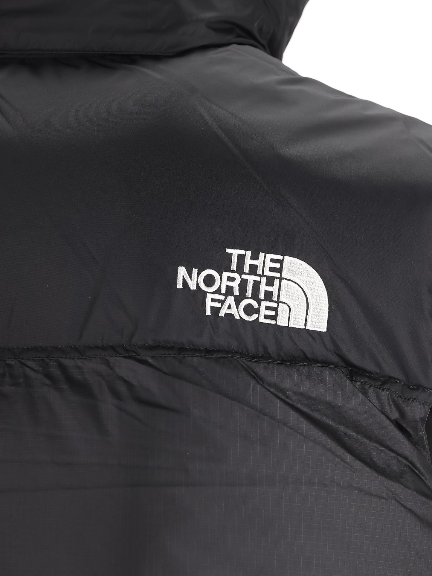 Gilet 1996 Retro Nuptse in nylon ripstop riciclato.on. NF0A3JQQ GOF1 THE NORTH FACE 
