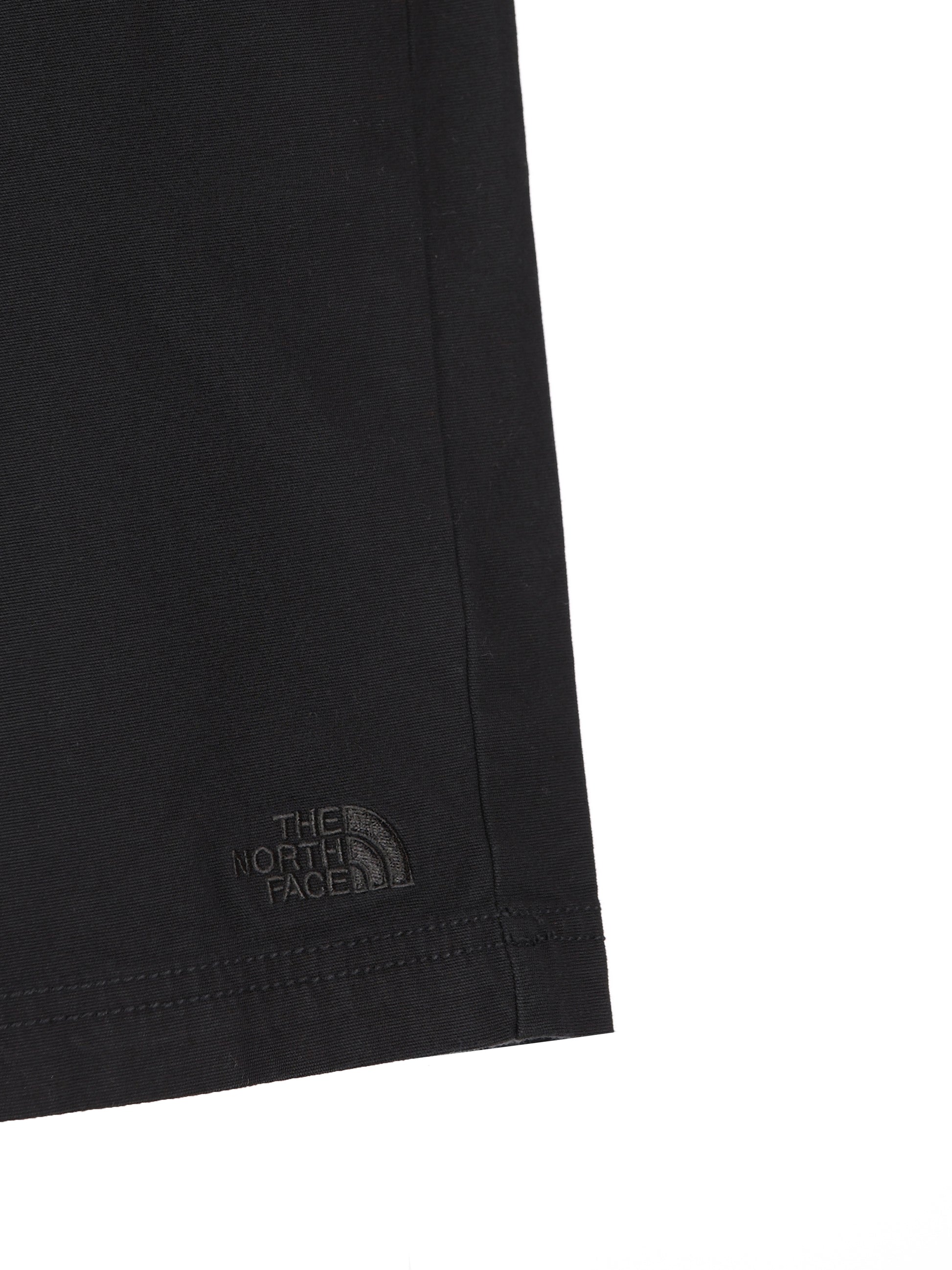 Shorts realizzati i cotone ed elastan. NF0A8G0A JK31 THE NORTH FACE 