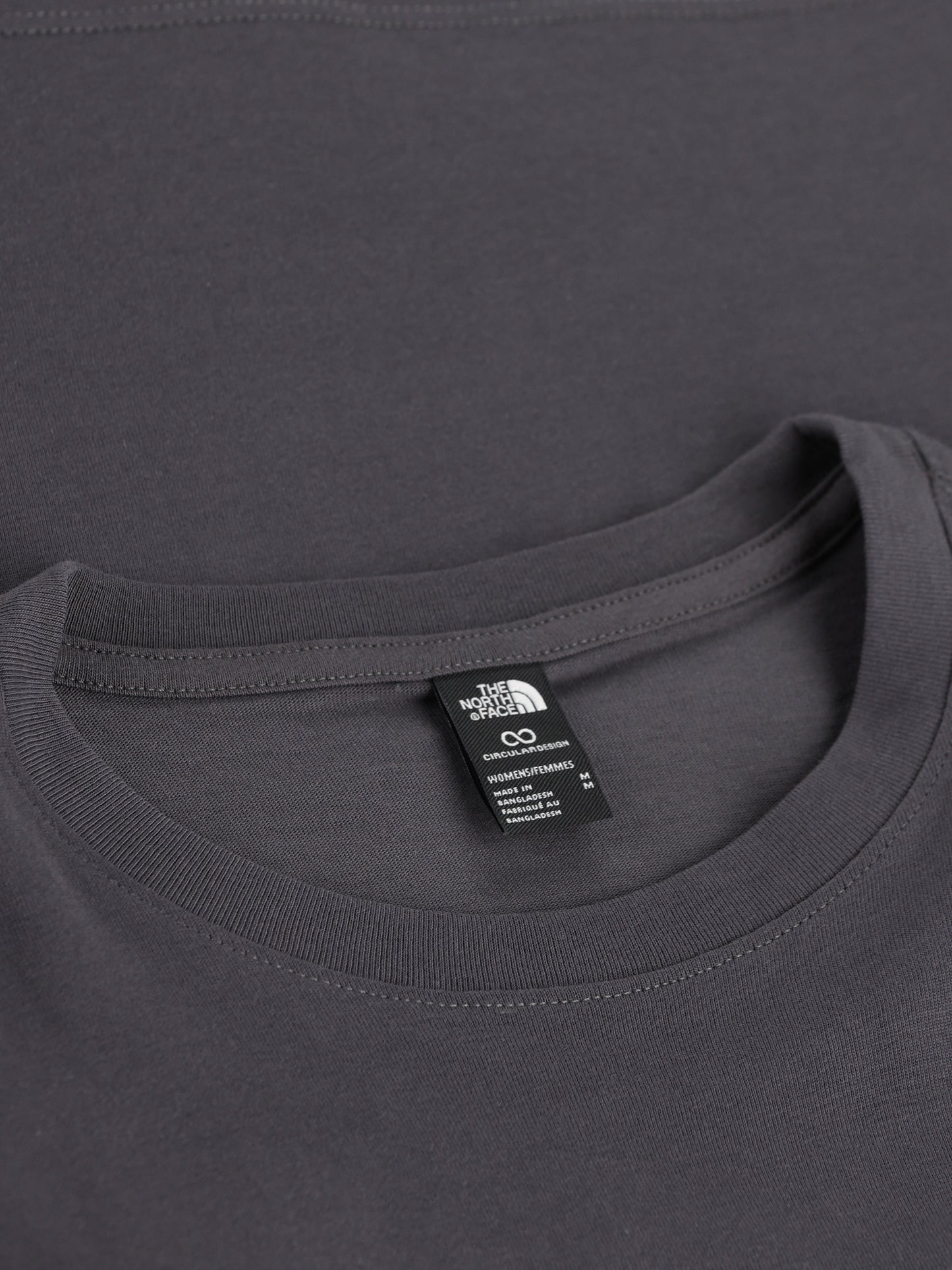 T-Shirt realizzata in cotone. NF0A8GR1 RHI1 THE NORTH FACE 