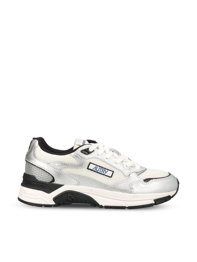 Sneakers realizzate in pelle e mesh. HYLW IC02 AUTRY 